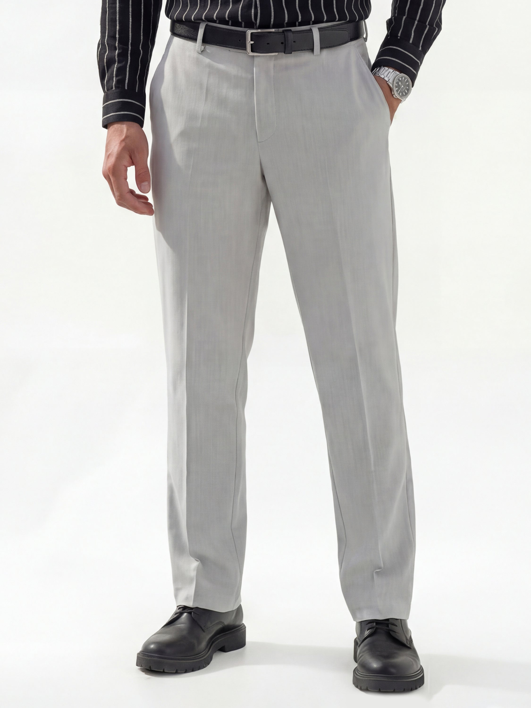 Highlander Men Grey Straight Fit Solid Regular Trouser - Grey - Image 1