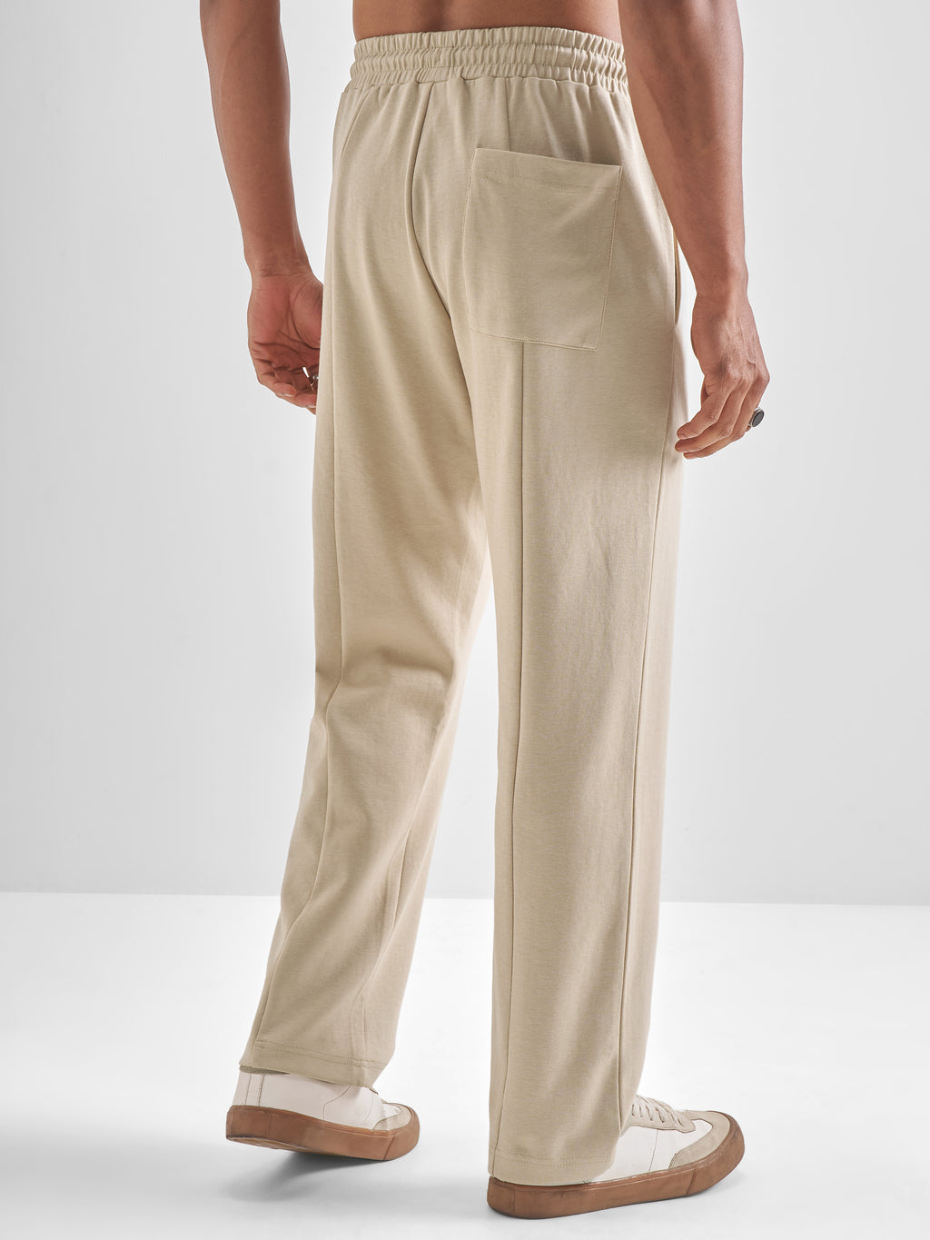 Highlander Men Beige Relaxed Fit Solid Regular Trouser - Beige - Image 3