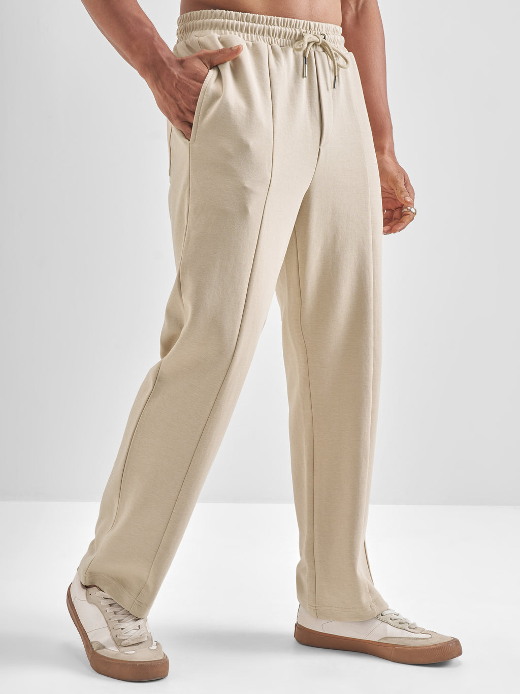 Highlander Men Beige Relaxed Fit Solid Regular Trouser - Beige - Image 6