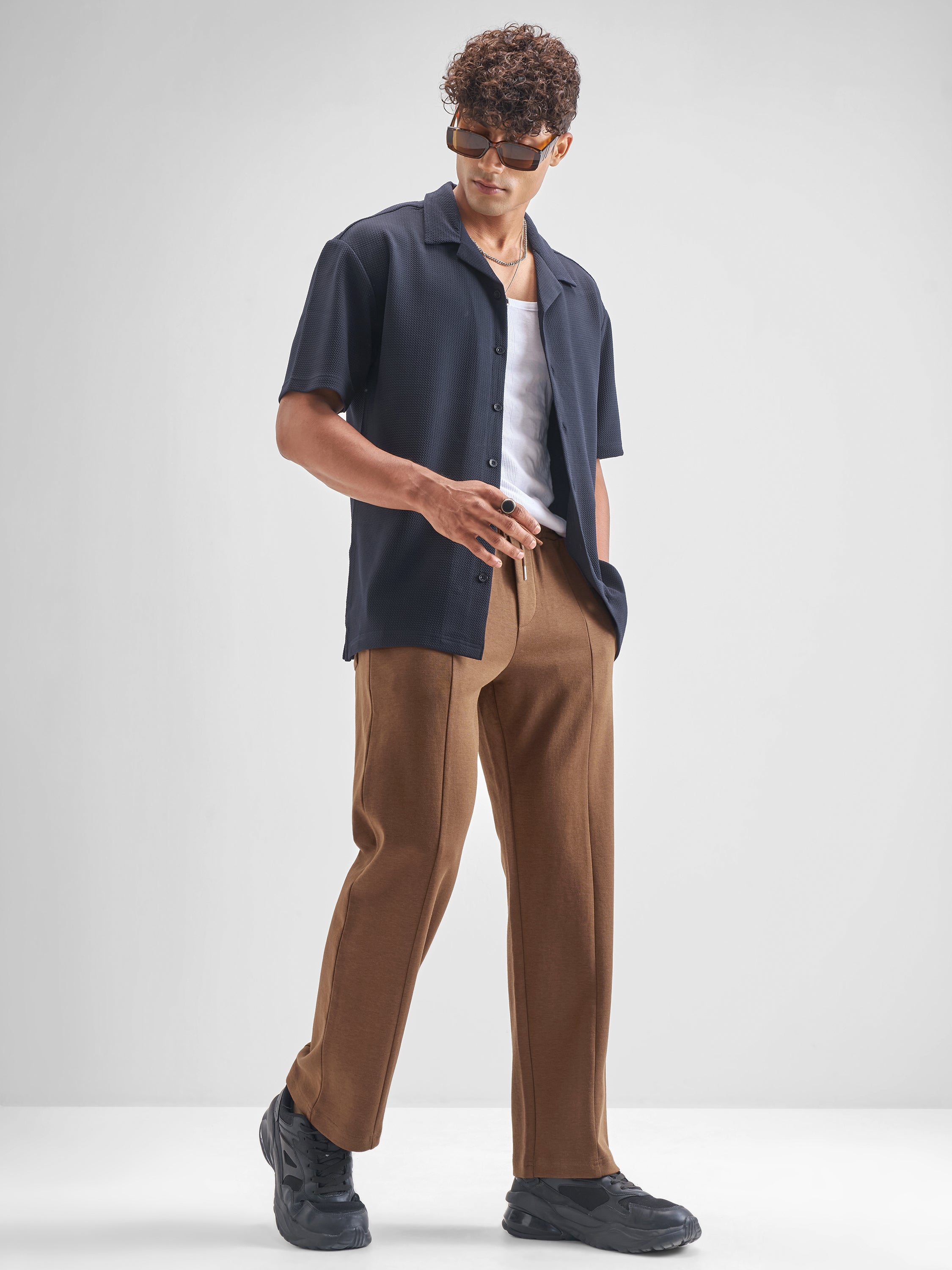 Highlander Men Brown Relaxed Fit Solid Regular Trouser - Brown - Image 2