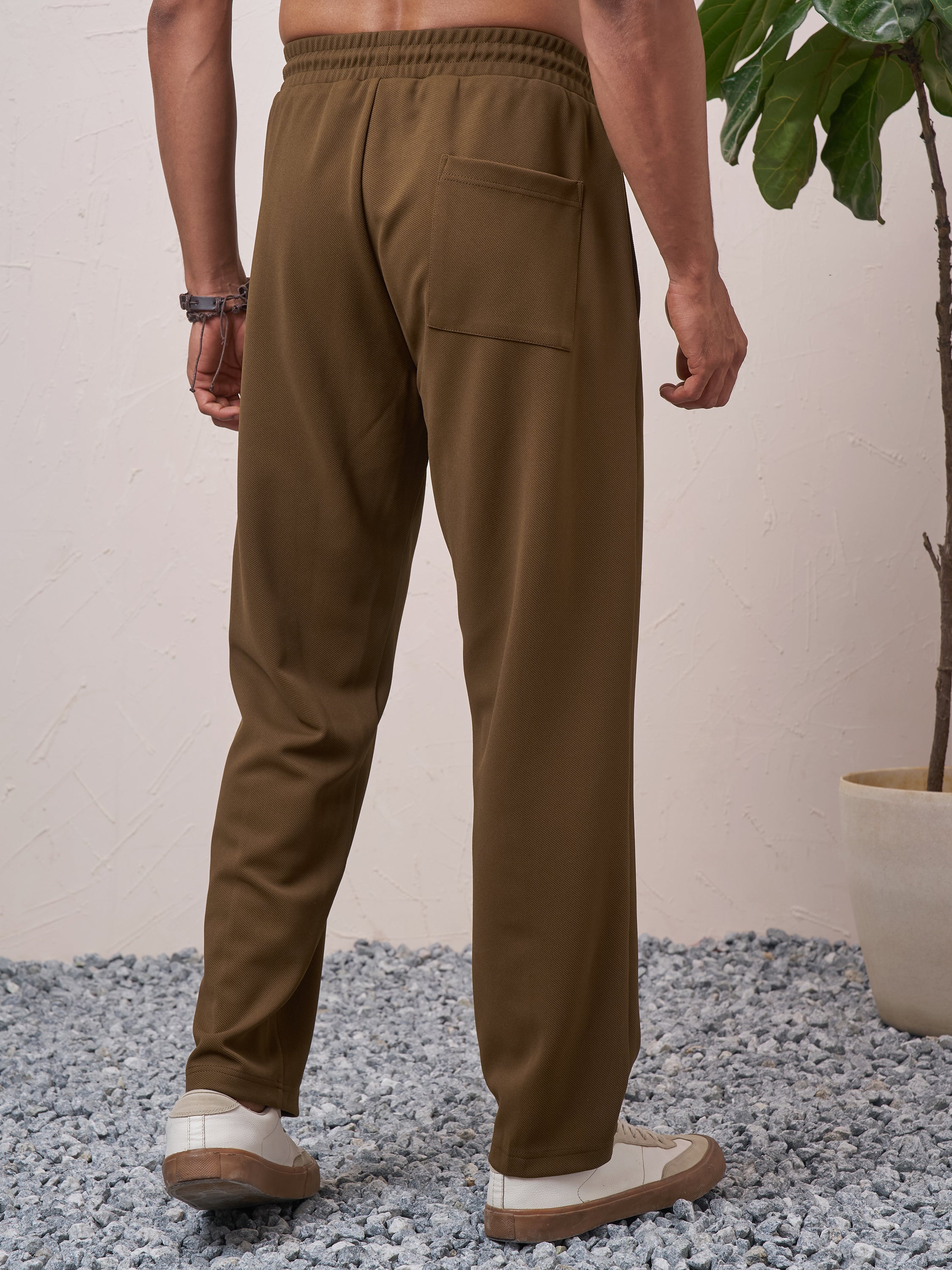 Highlander Men Brown Relaxed Fit Solid Regular Trouser - Brown - Image 3