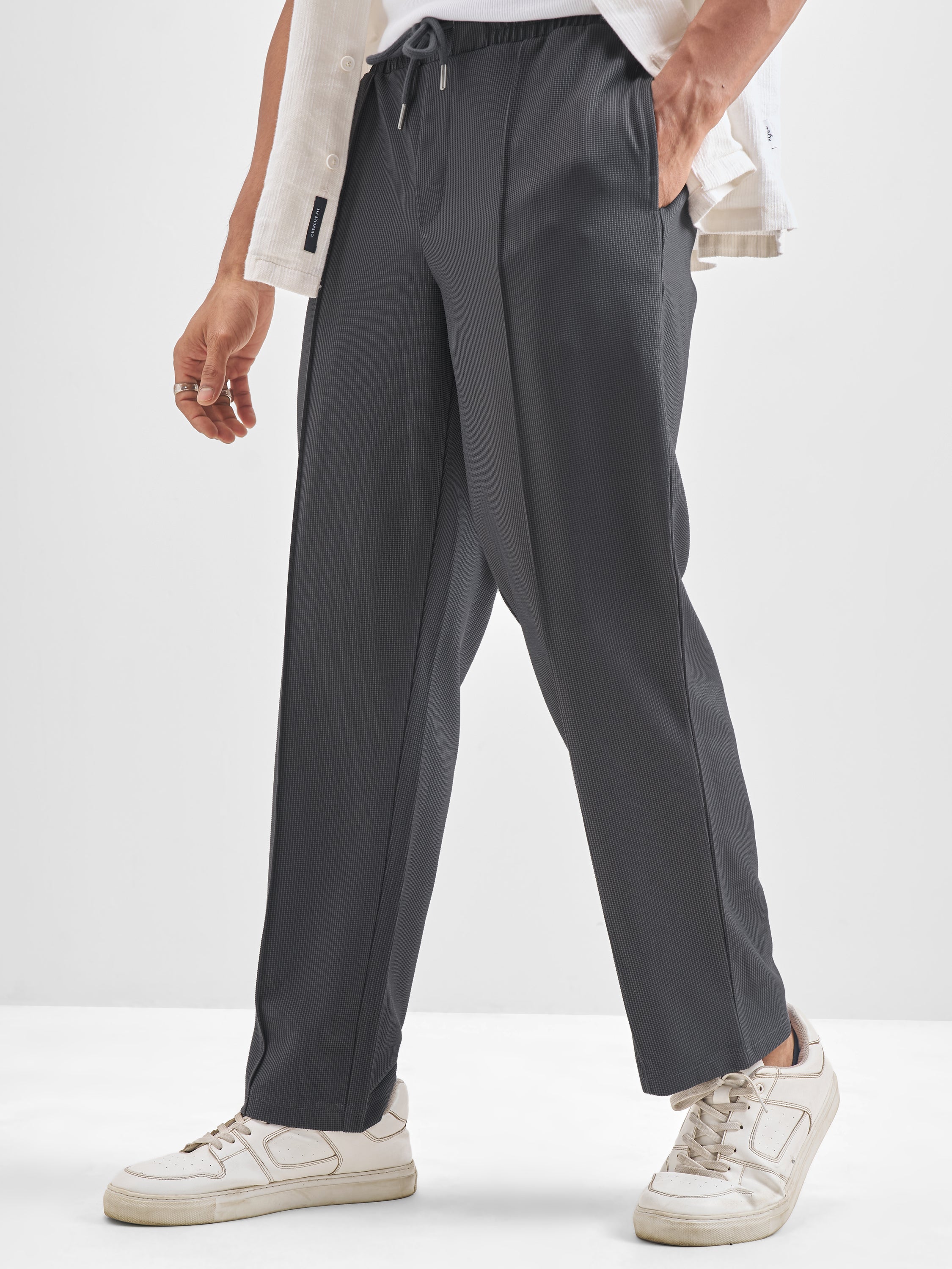 Highlander Men Grey Solid Regular Trouser - Grey - Image 4