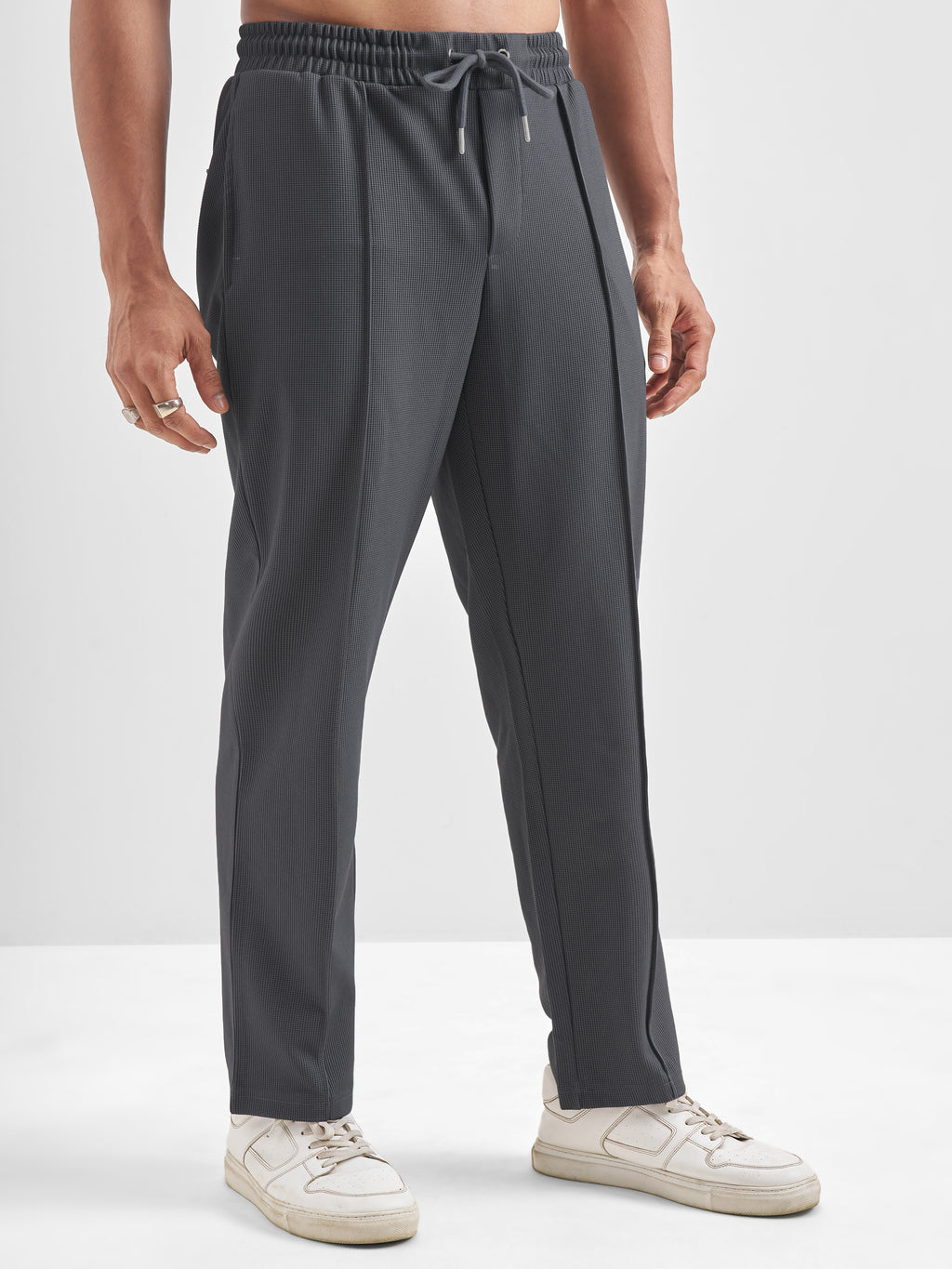 Highlander Men Grey Solid Regular Trouser - Grey - Image 6