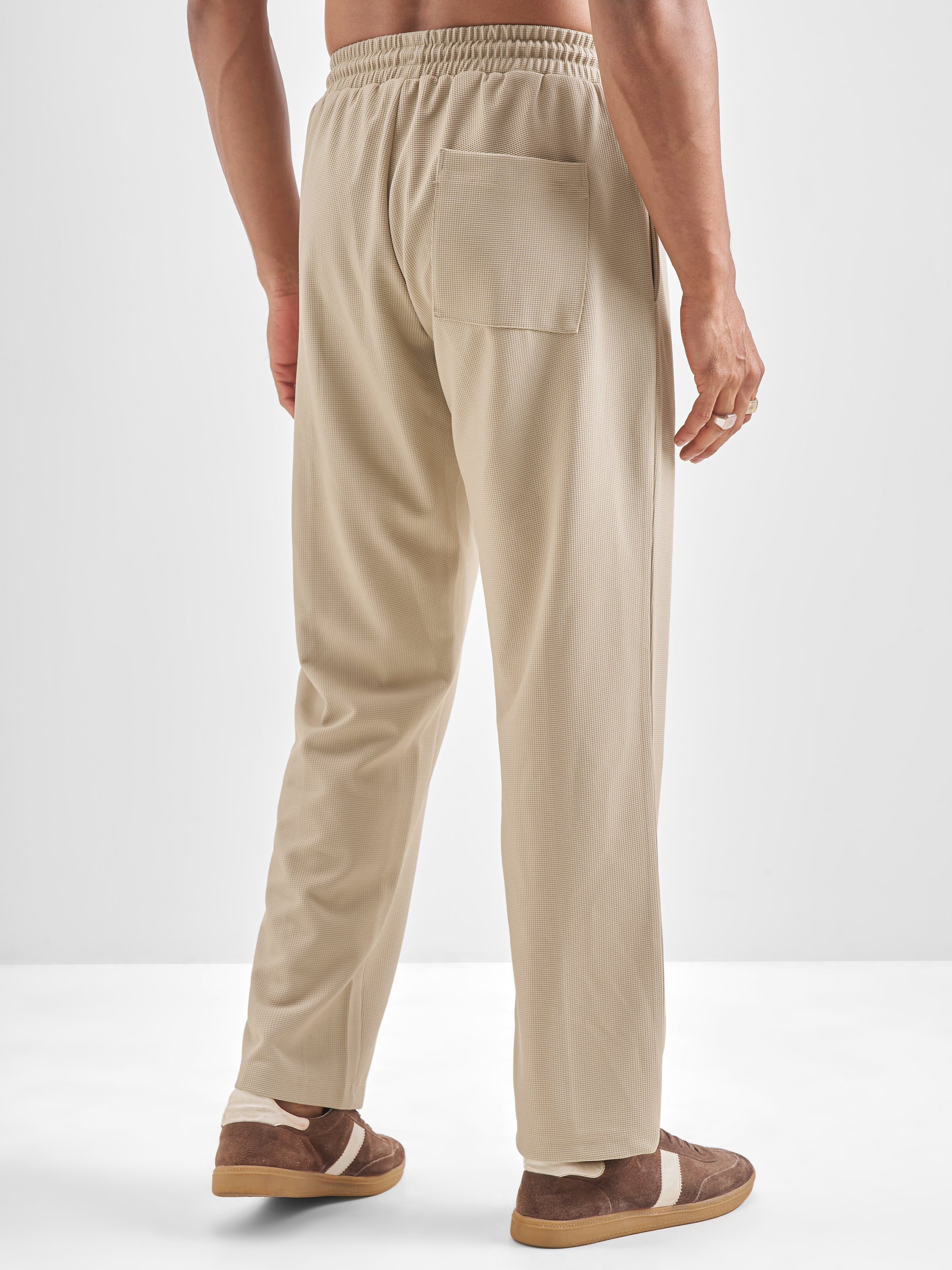 Highlander Men Beige Solid Regular Trouser - Beige - Image 3