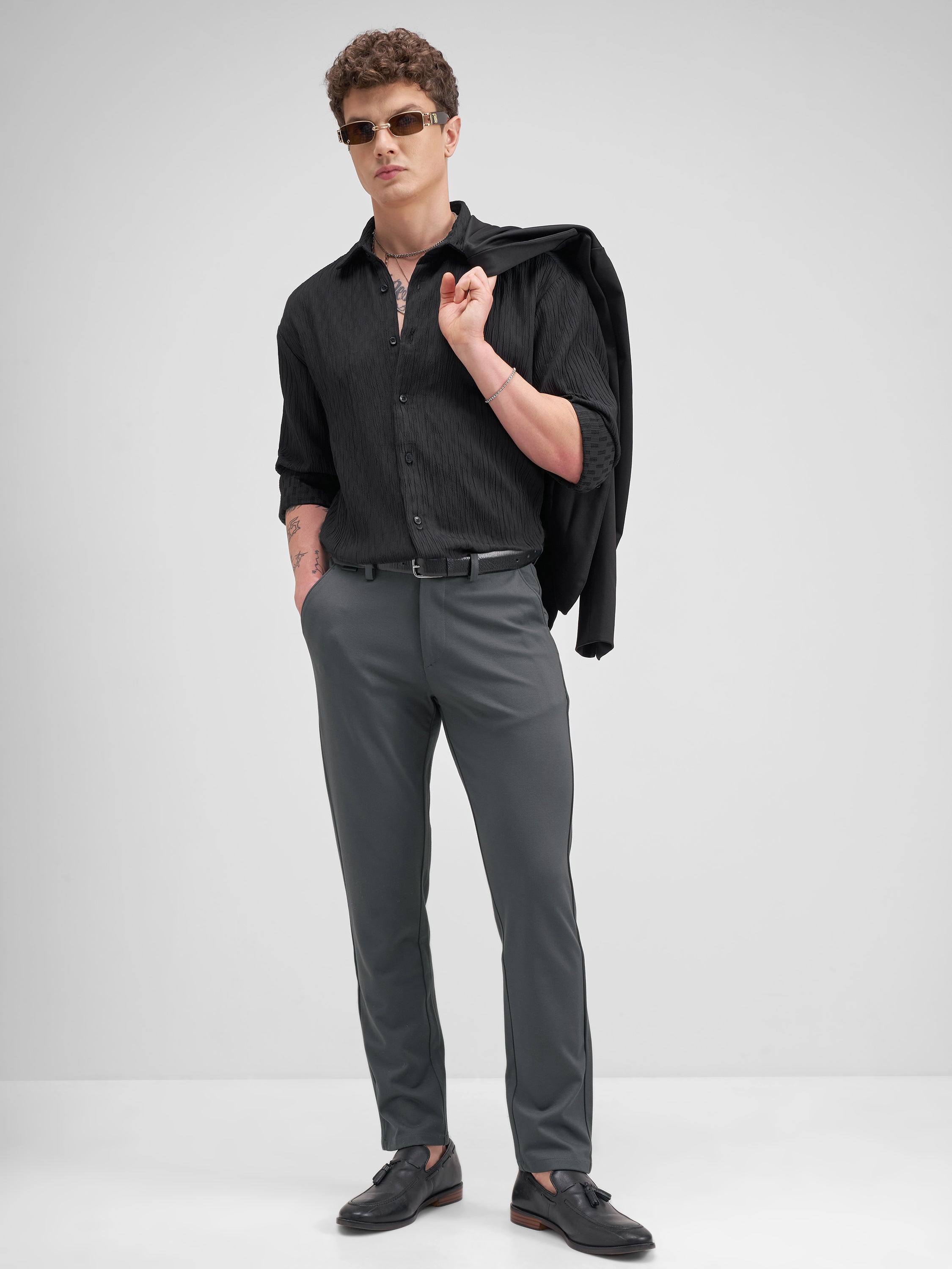 Highlander Men Charcoal Slim Fit Solid Formal Trouser - Charcoal - Image 2