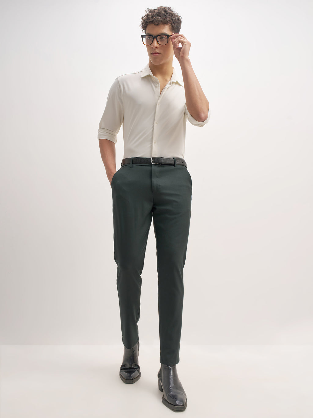 Highlander Men Olive Relaxed Fit Solid Formal Trouser - Olive - Image 2