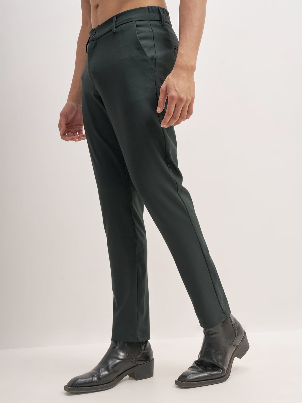 Highlander Men Olive Relaxed Fit Solid Formal Trouser - Olive - Image 4