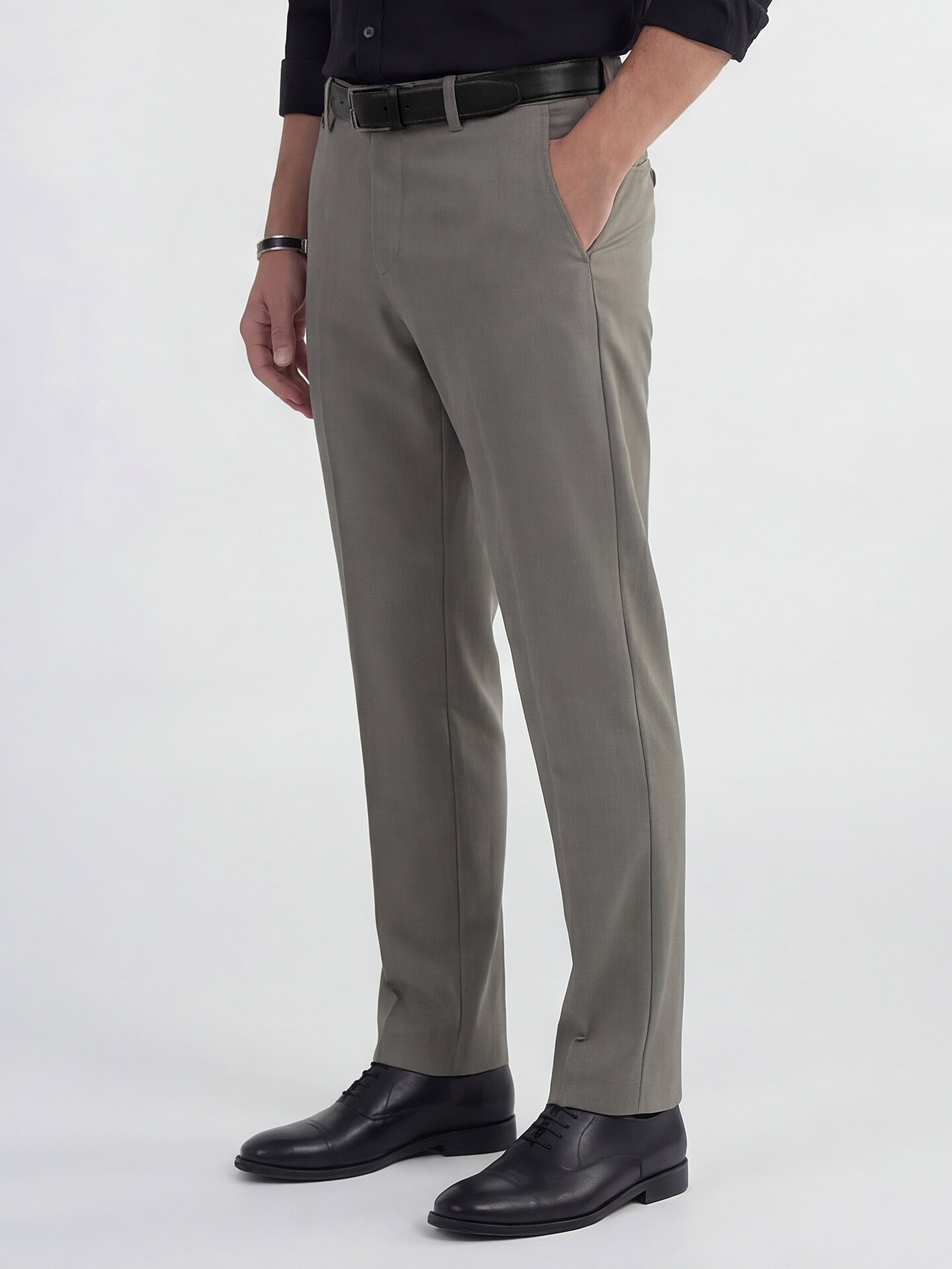 Highlander Men Olive Slim Fit Solid Formal Trouser - Olive - Image 4