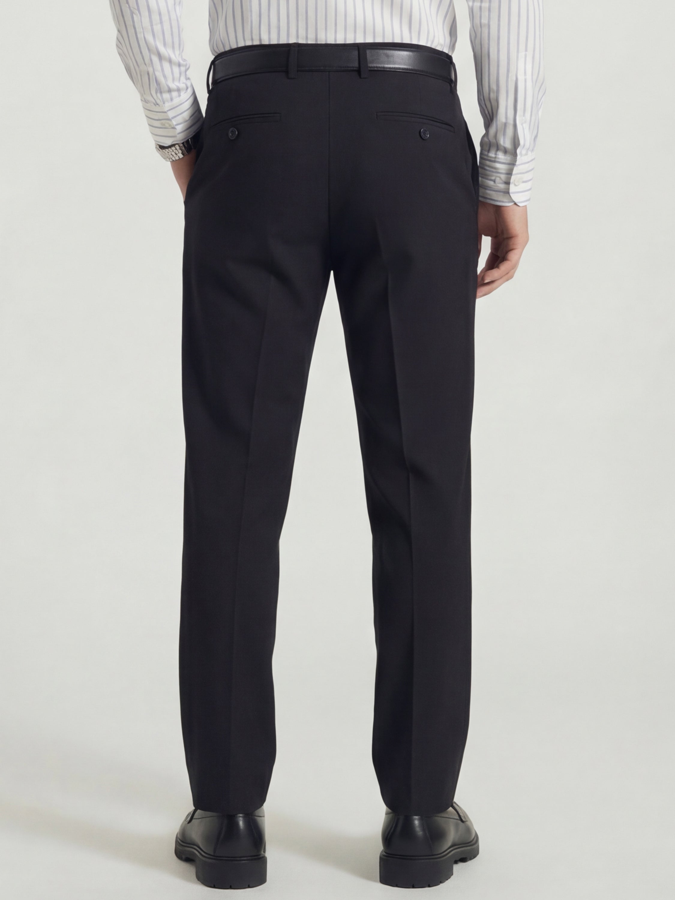 Highlander Men Charcoal Slim Fit Solid Formal Trouser - Charcoal - Image 3