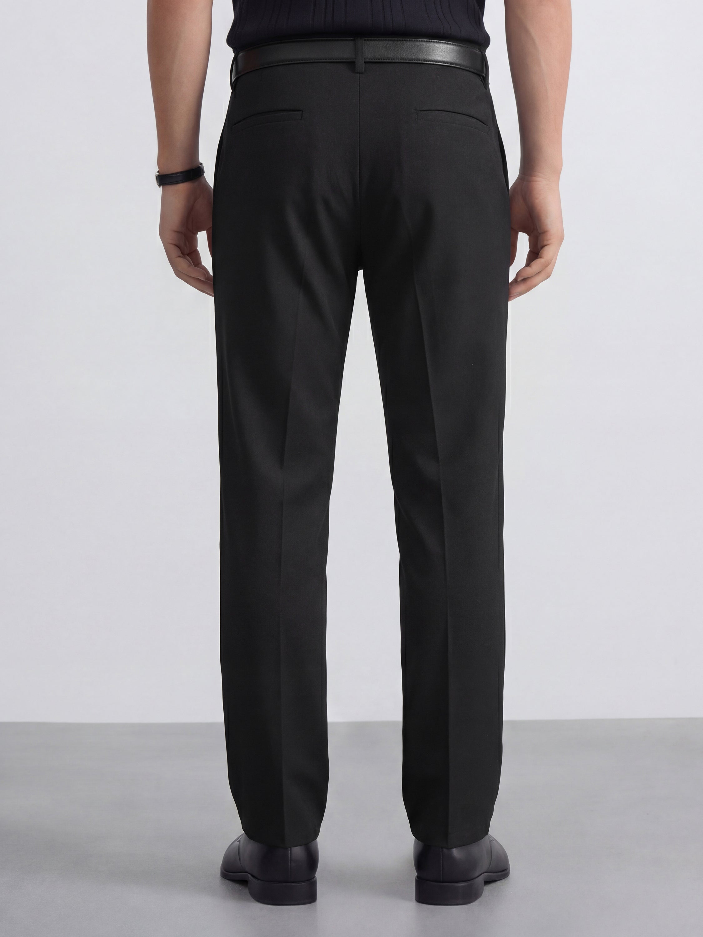 Highlander Men Black Slim Fit Solid Formal Trouser - Black - Image 3