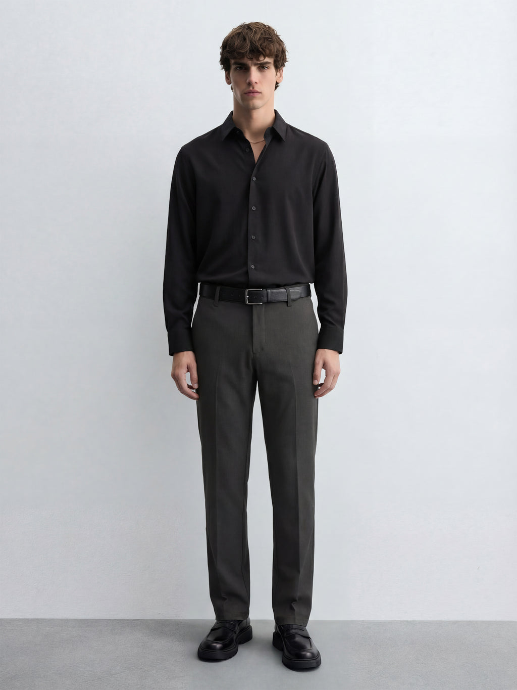 Highlander Men Charcoal Slim Fit Solid Formal Trouser - Charcoal - Image 2