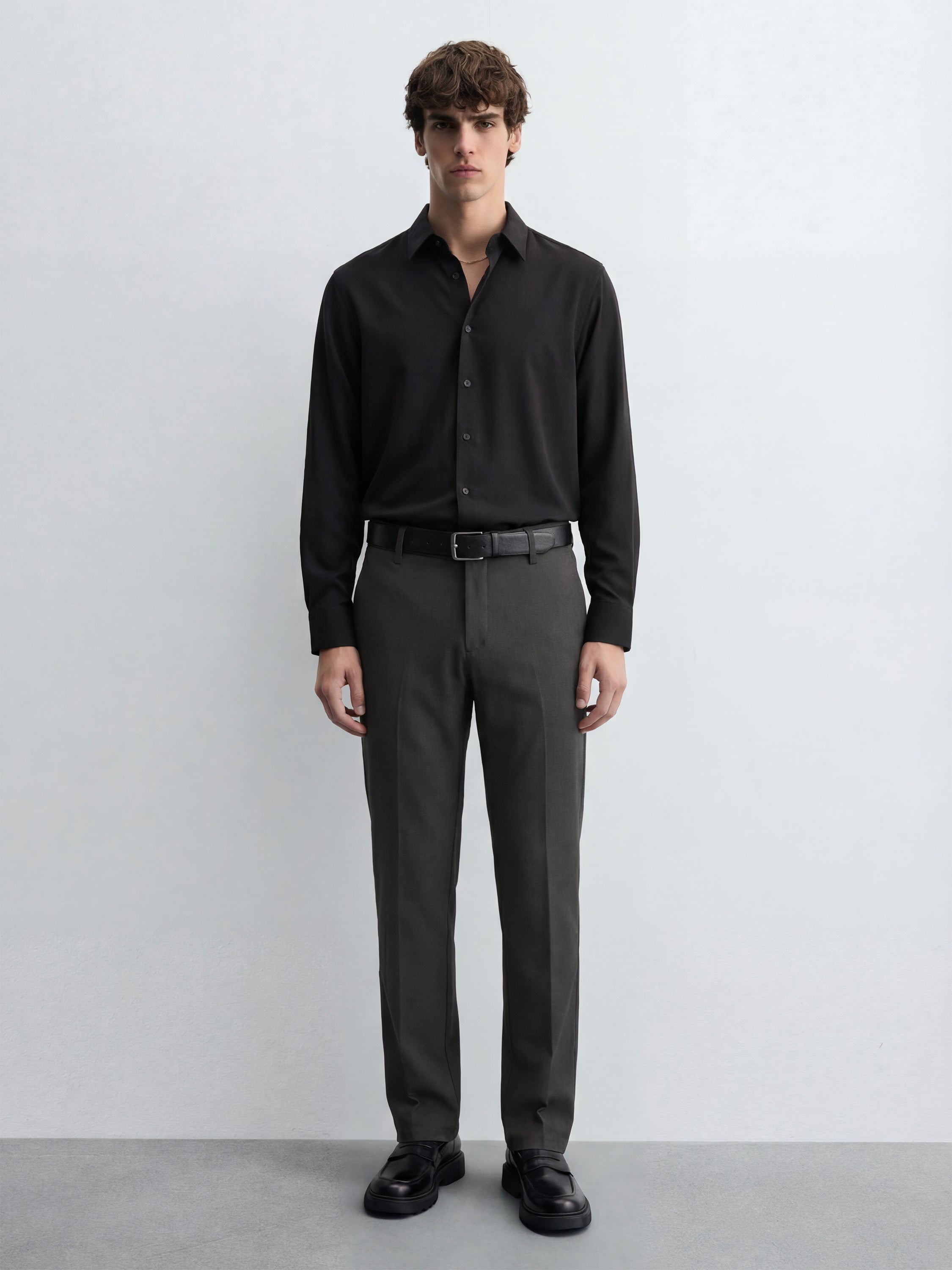 Highlander Men Charcoal Slim Fit Solid Formal Trouser - Charcoal - Image 2