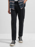 Highlander Men Black Slim Fit Solid Chinos
