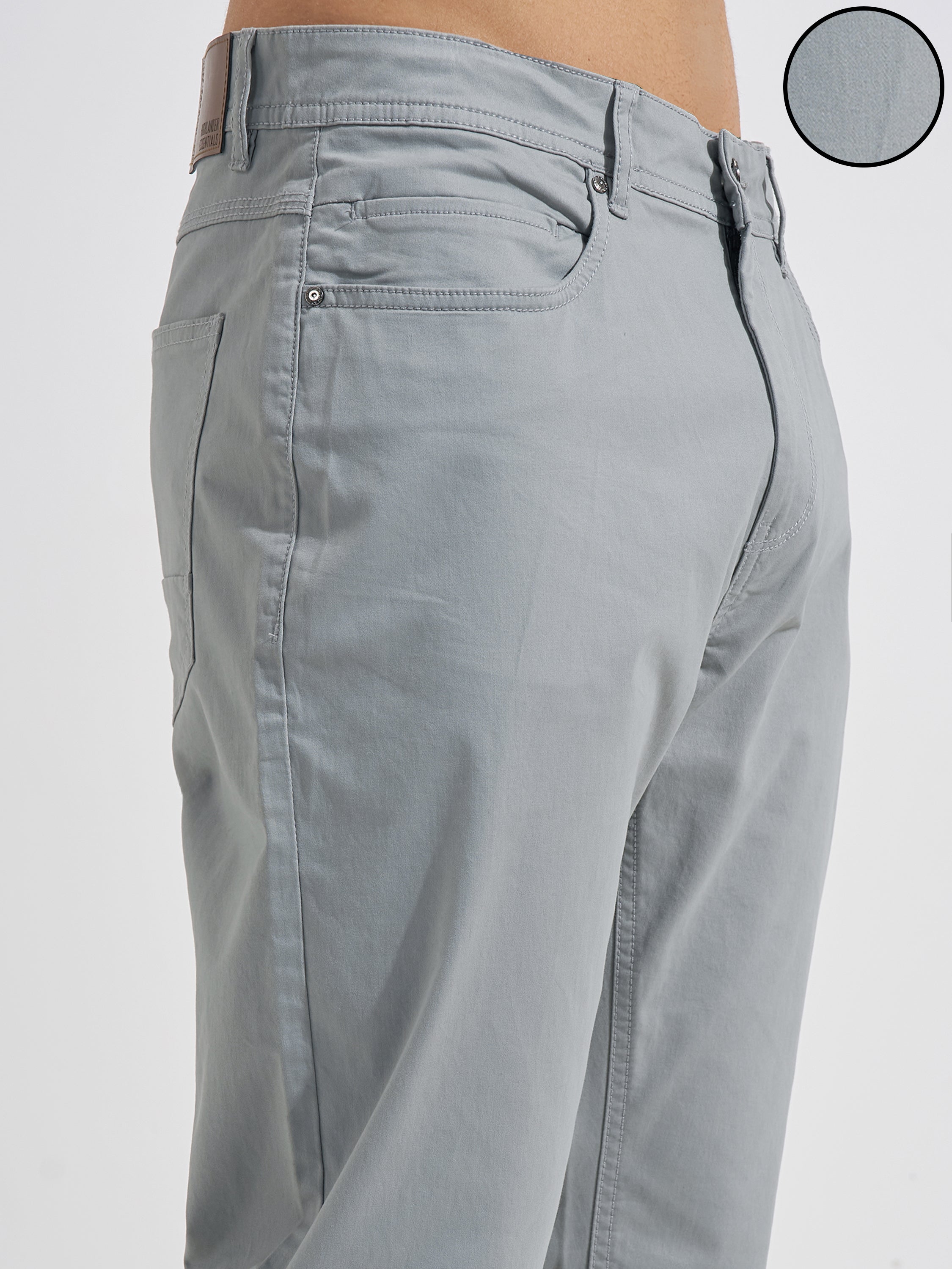 Highlander Men Grey Slim Fit Solid Chinos