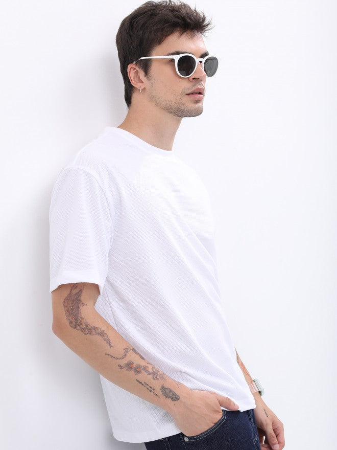 Highlander Men Structured White Solid Oversized Fit T-Shirt - White - Image 6