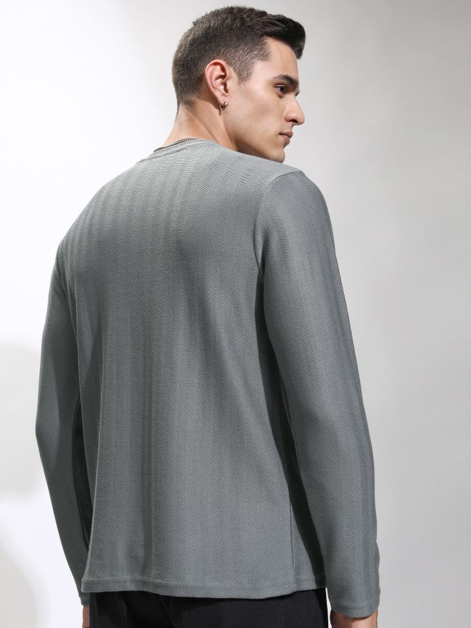 Highlander Men Grey Self Design Round Neck Relaxed Fit T-Shirt - Grey - Image 3
