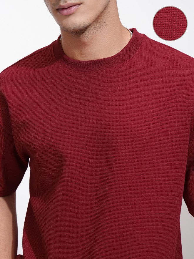 Highlander Men Maroon Self Design Round Neck Relaxed Fit T-Shirt - Maroon - Image 5