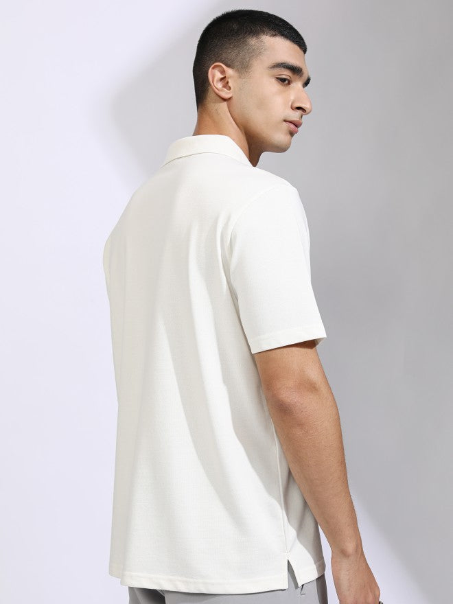 Highlander Men Off White Solid Polo Collar T-Shirt - Off White - Image 3