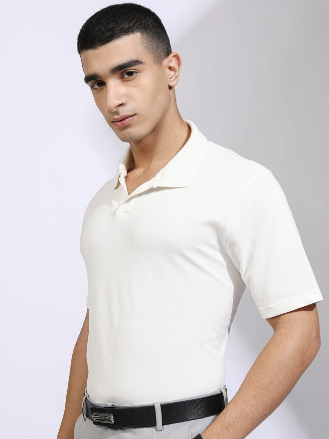 Highlander Men Off White Solid Polo Collar T-Shirt - Off White - Image 4