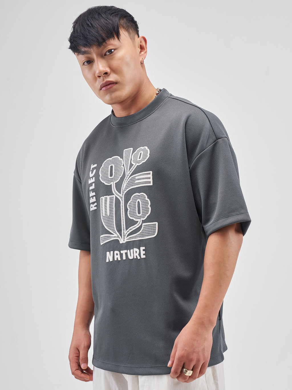 Highlander Men Grey Applique Round Neck Oversized Fit T-Shirt - Grey - Image 4