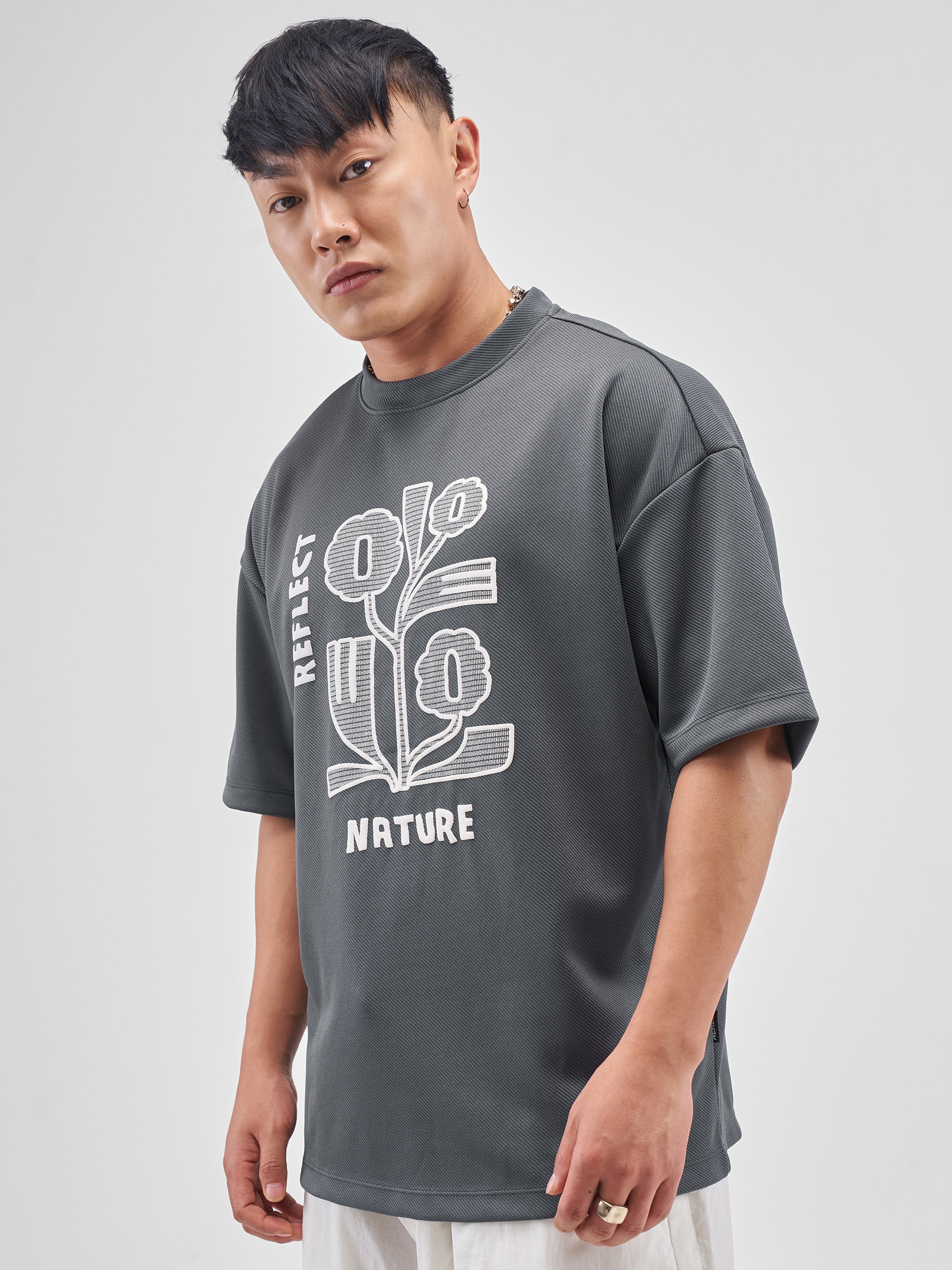 Highlander Men Grey Applique Round Neck Oversized Fit T-Shirt - Grey - Image 4