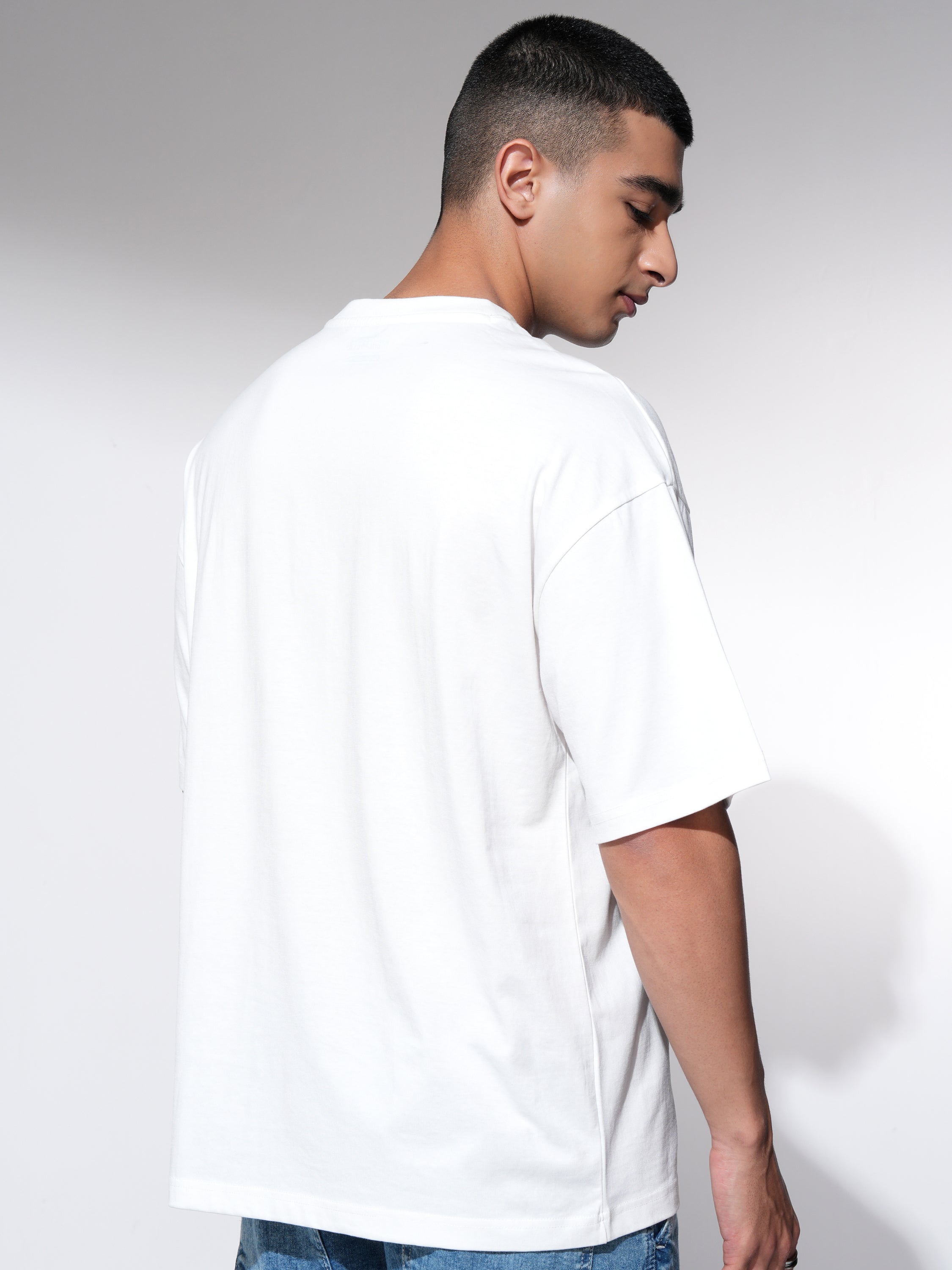 Highlander Men White Printed Round Neck Oversized Fit T-Shirt - White - Image 3