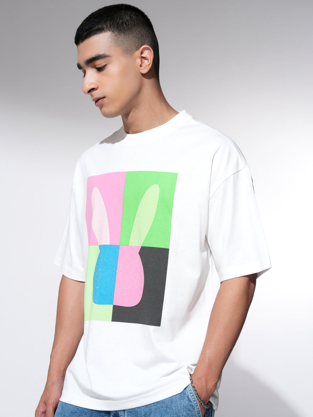 Highlander Men White Printed Round Neck Oversized Fit T-Shirt - White - Image 4
