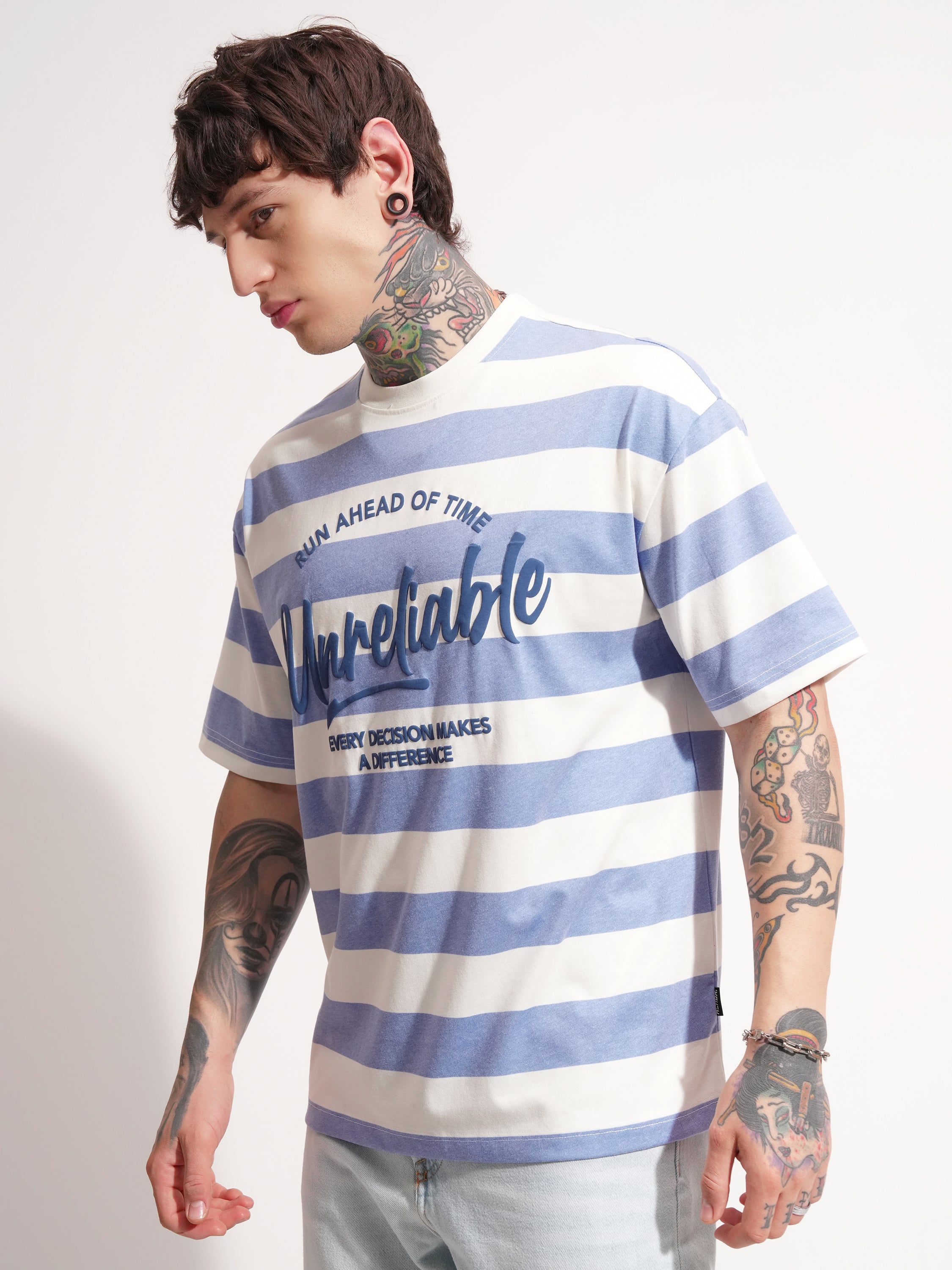 Highlander Men Blue Printed Round Neck Oversized Fit T-Shirt - Blue - Image 4
