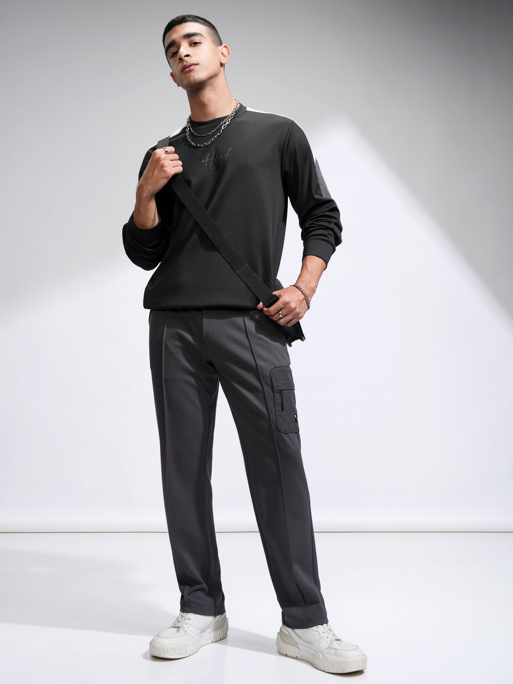 Highlander Men Black Printed Round Neck Relaxed Fit T-Shirt - Black - Image 2