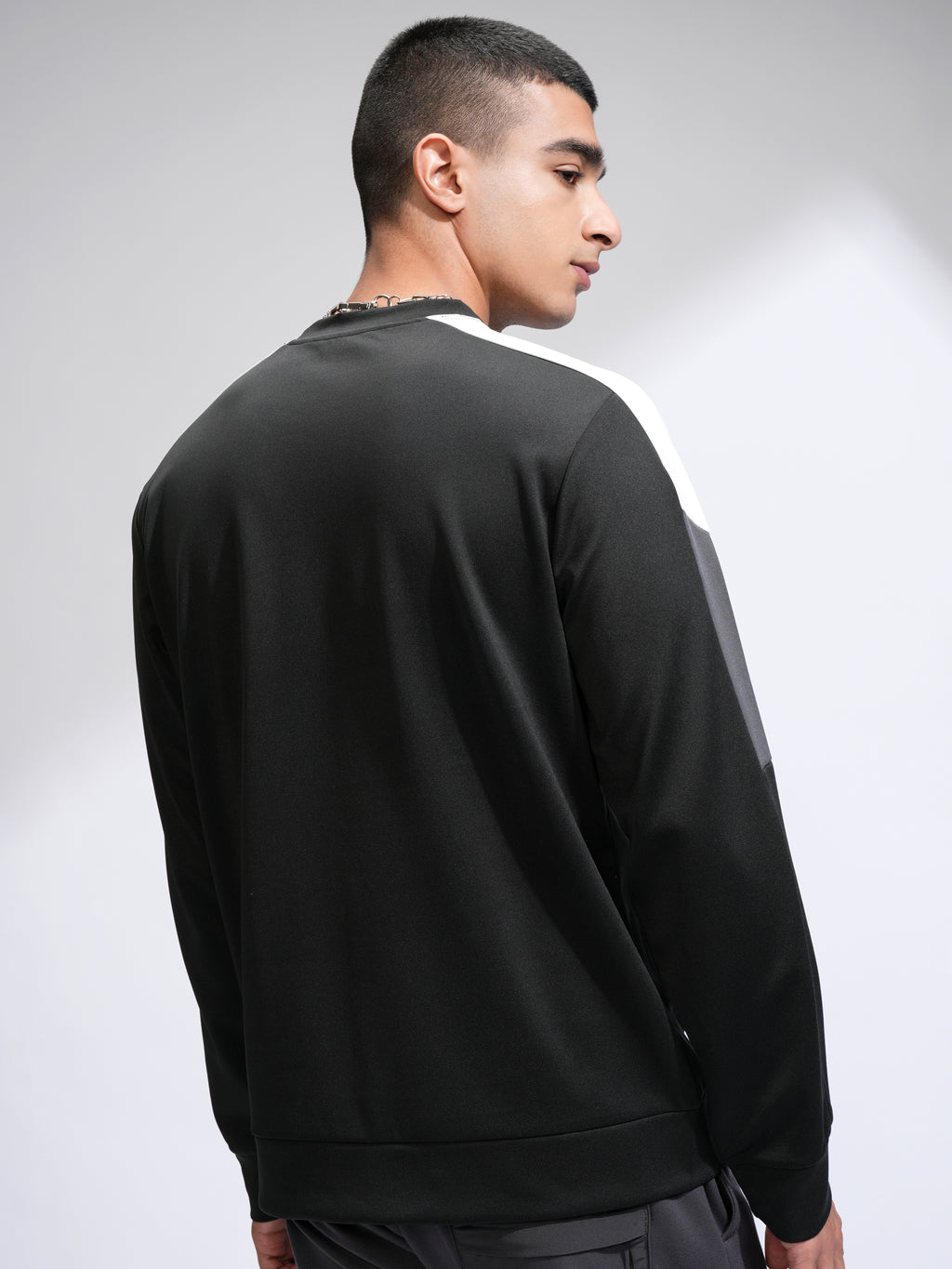 Highlander Men Black Printed Round Neck Relaxed Fit T-Shirt - Black - Image 3
