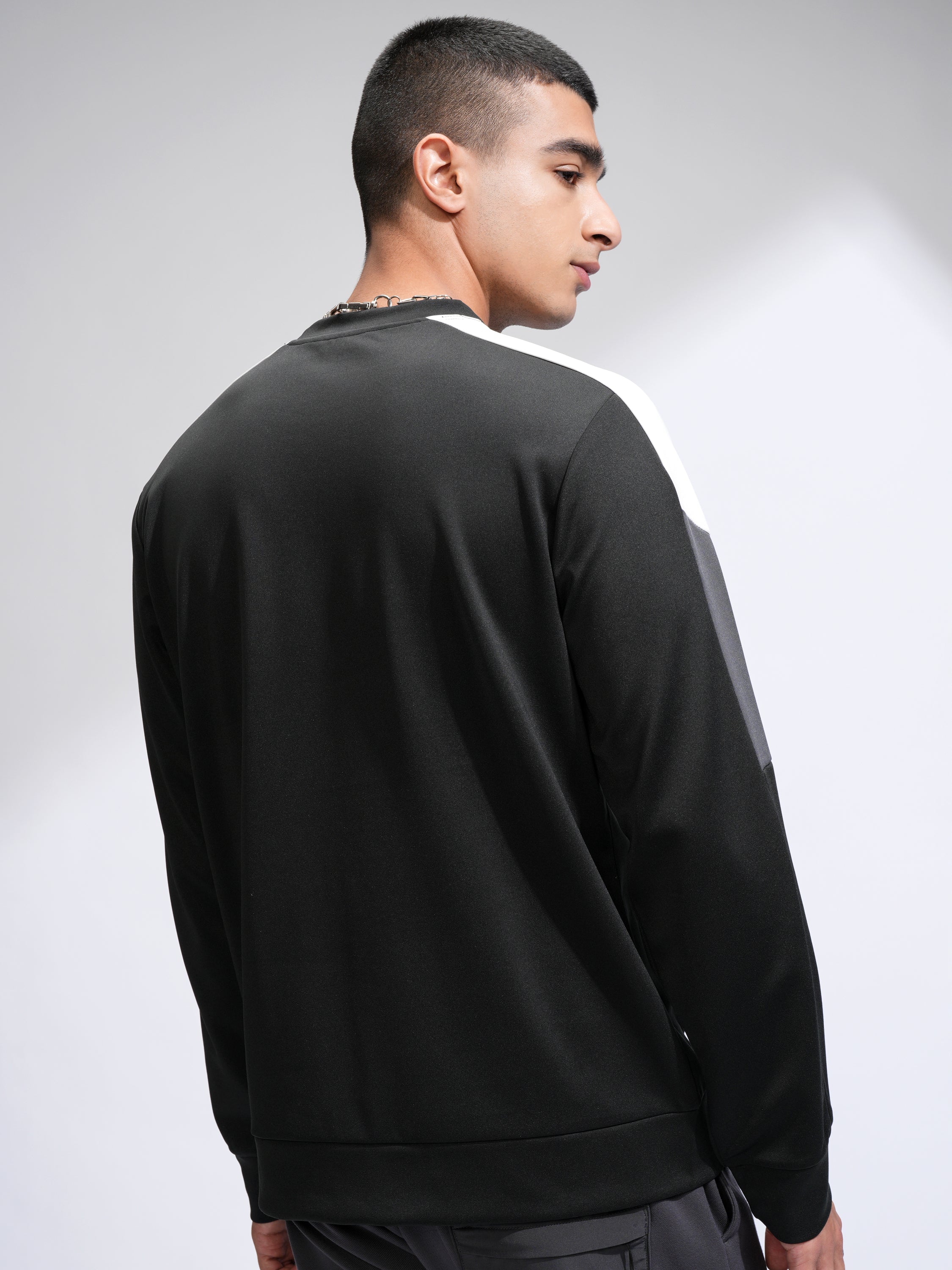 Highlander Men Black Printed Round Neck Relaxed Fit T-Shirt - Black - Image 3