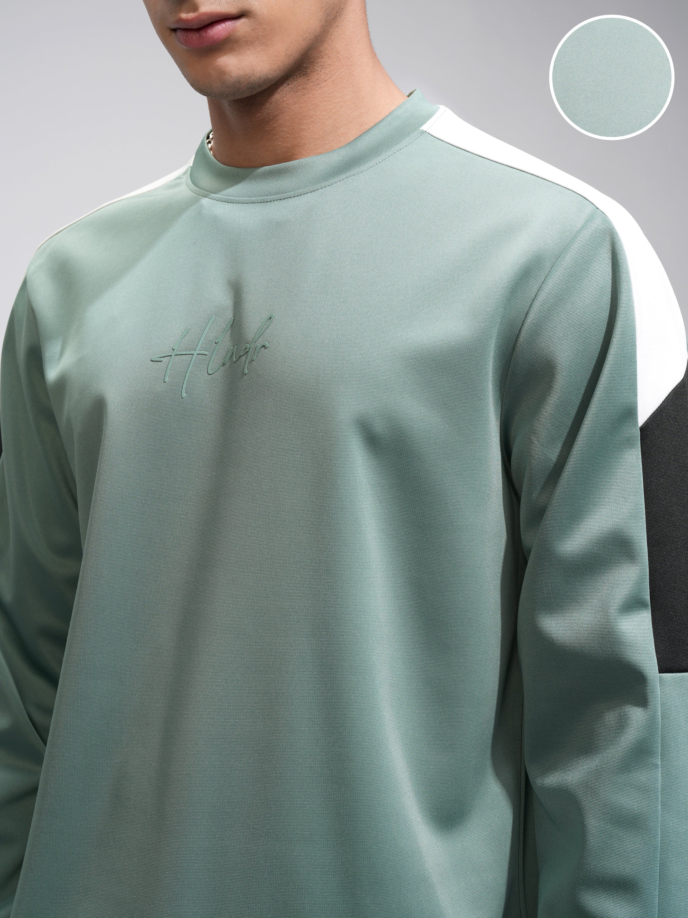 Highlander Men Green Solid Round Neck Relaxed Fit T-Shirt - Green - Image 5