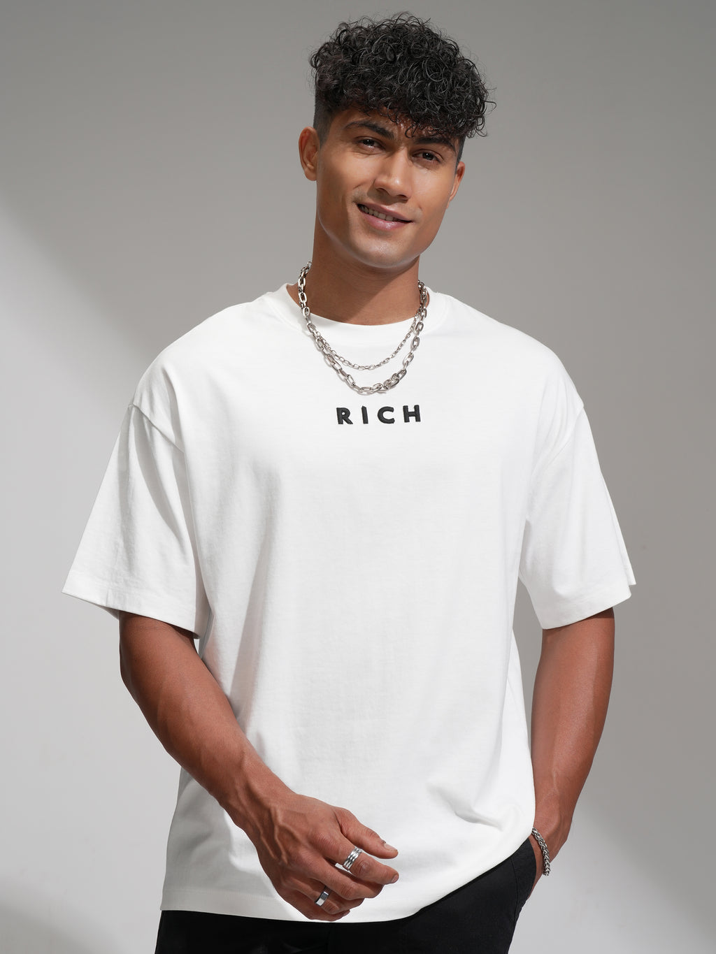 Highlander Men White Printed Round Neck Oversized Fit T-Shirt - White - Image 3