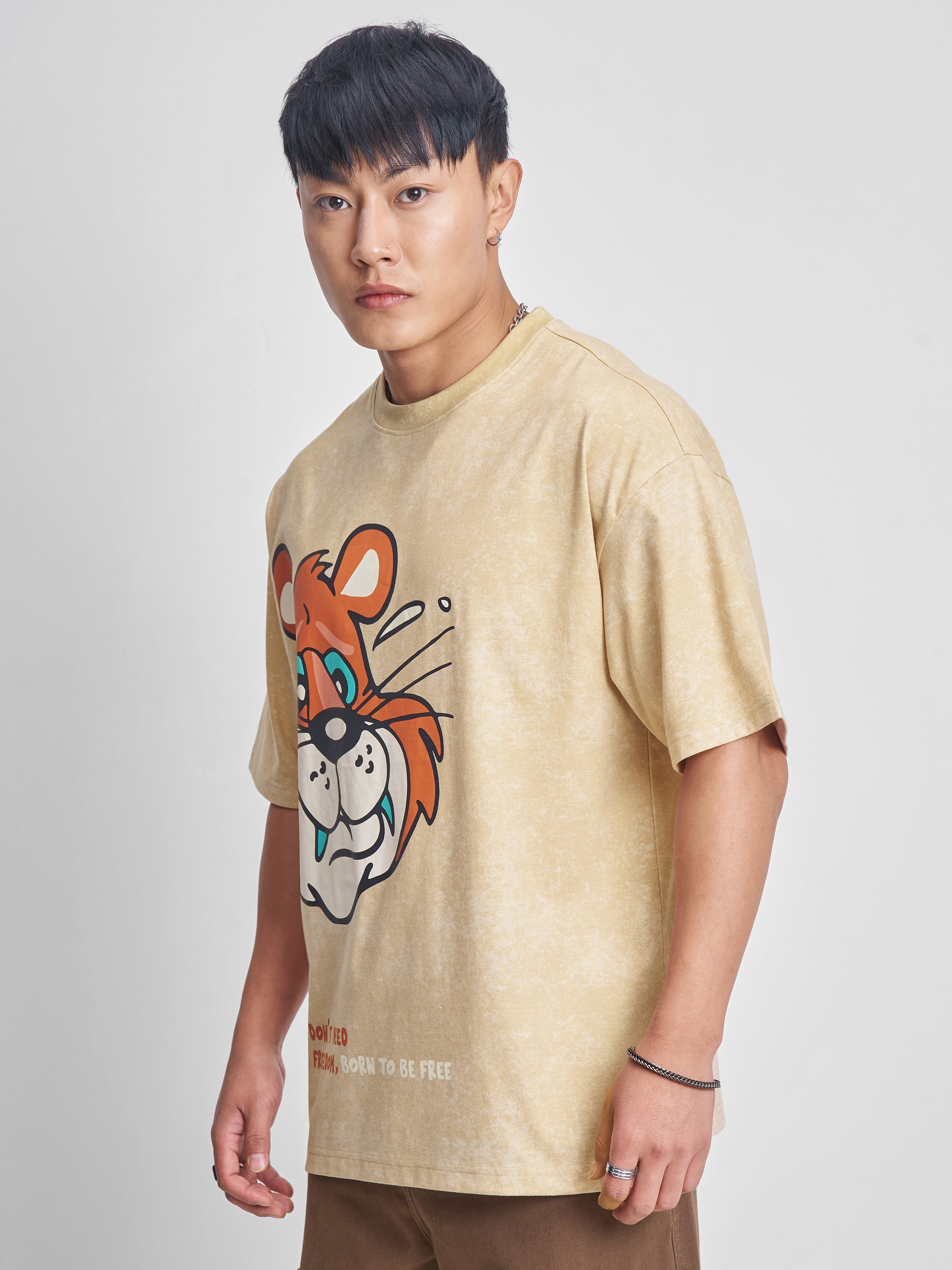 Highlander Men Beige Printed Round Neck Oversized Fit T-Shirt - Beige - Image 4