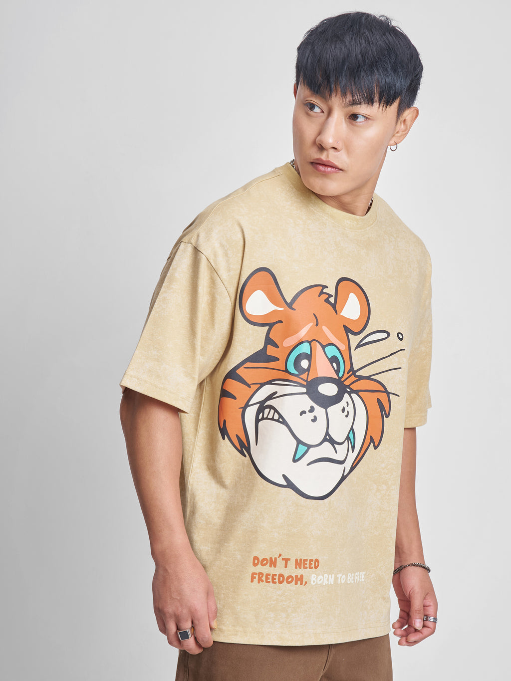 Highlander Men Beige Printed Round Neck Oversized Fit T-Shirt - Beige - Image 6