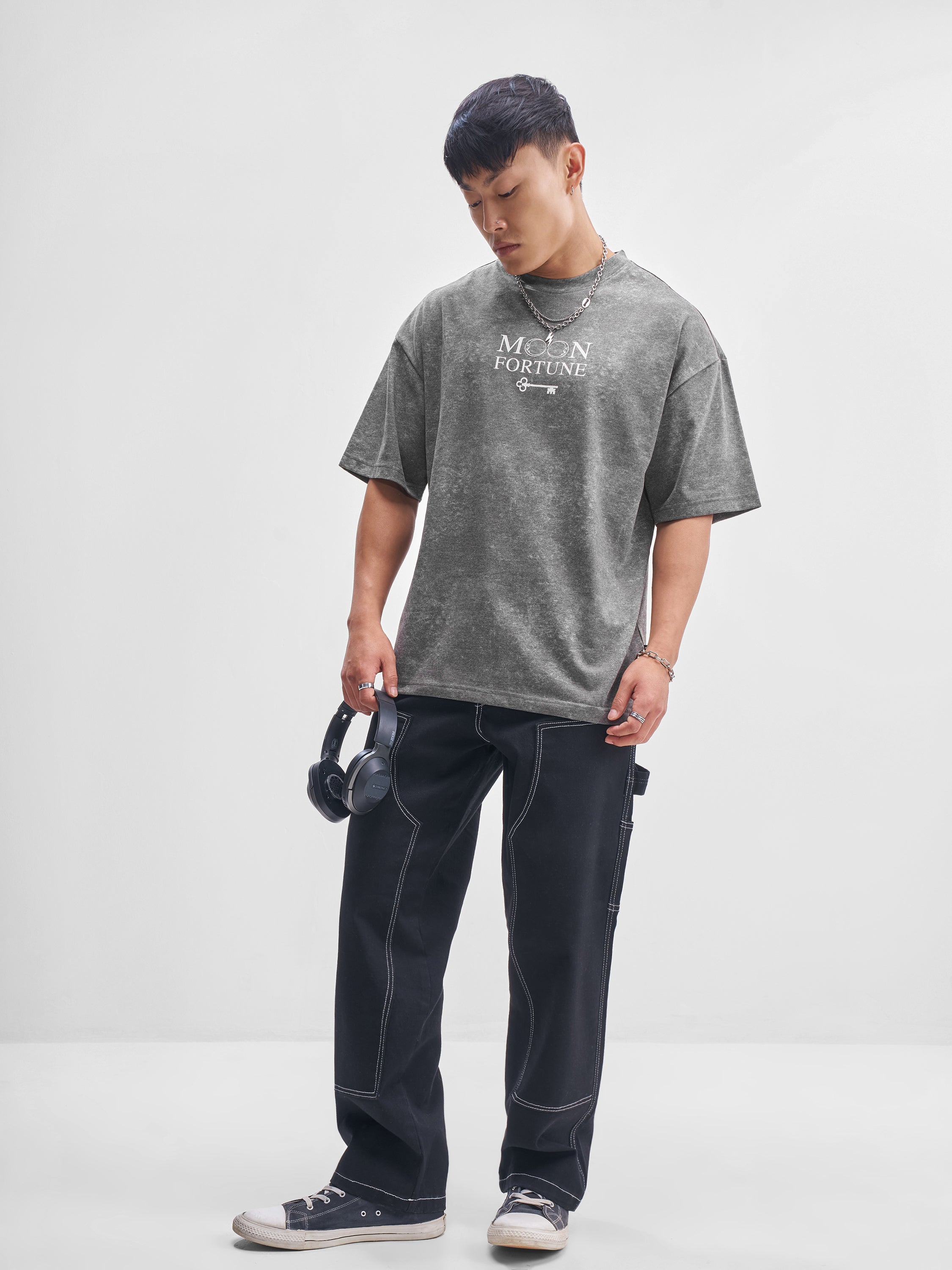 Highlander Men Black Printed Round Neck Oversized Fit T-Shirt - Black - Image 2