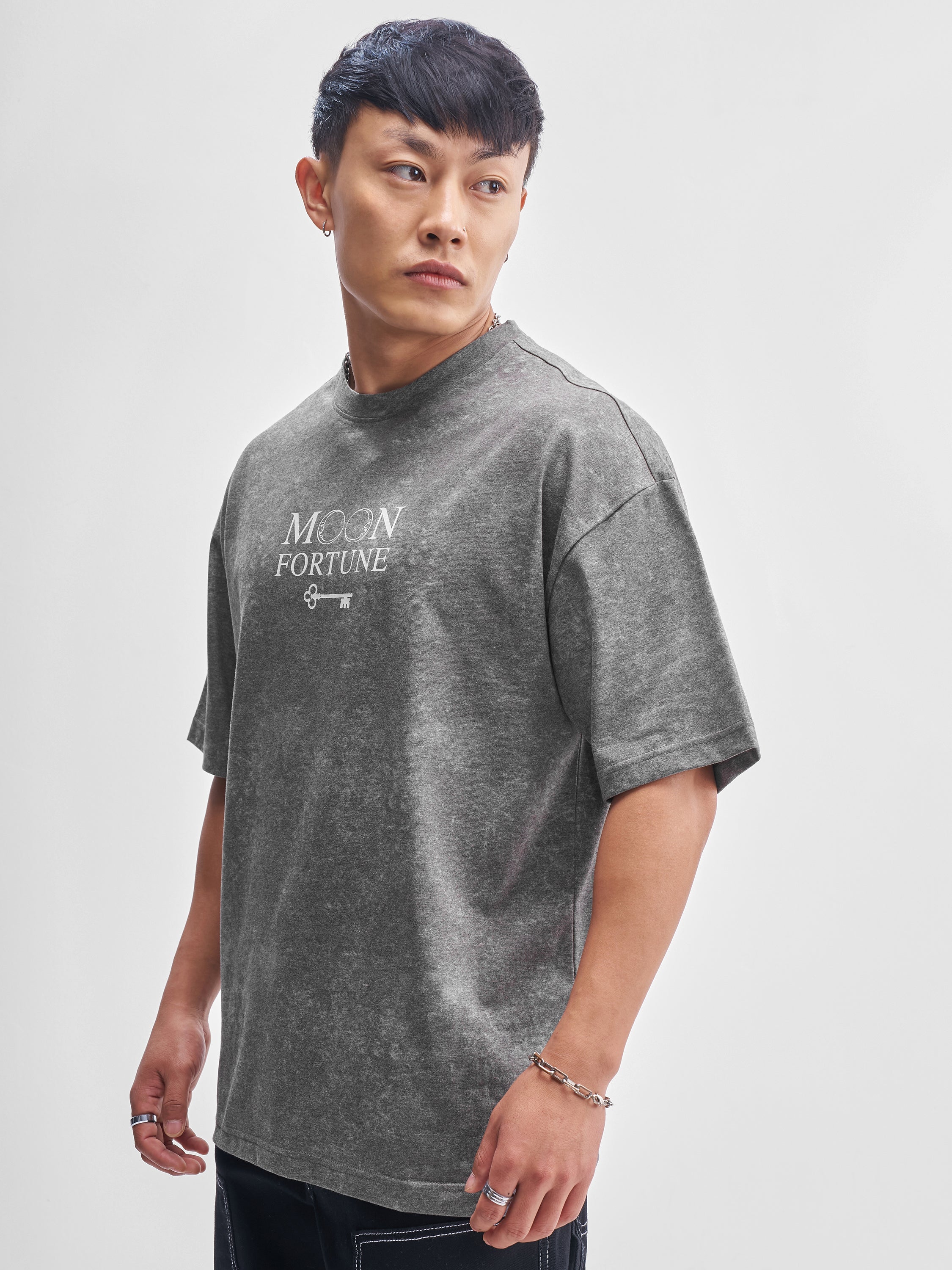 Highlander Men Black Printed Round Neck Oversized Fit T-Shirt - Black - Image 4