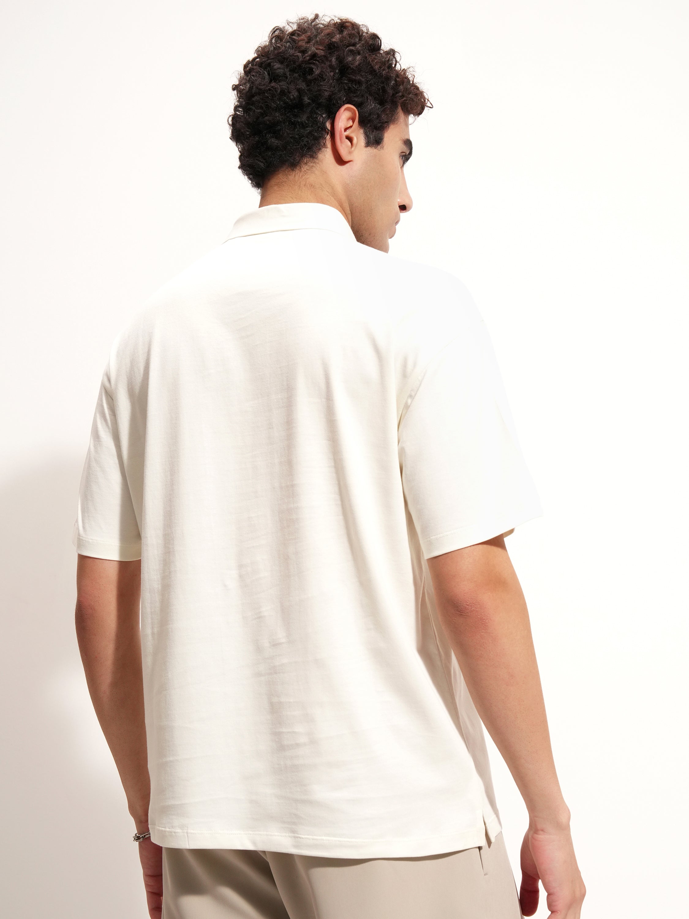Highlander Men Off White Solid Polo Collar T-Shirt - Off White - Image 3