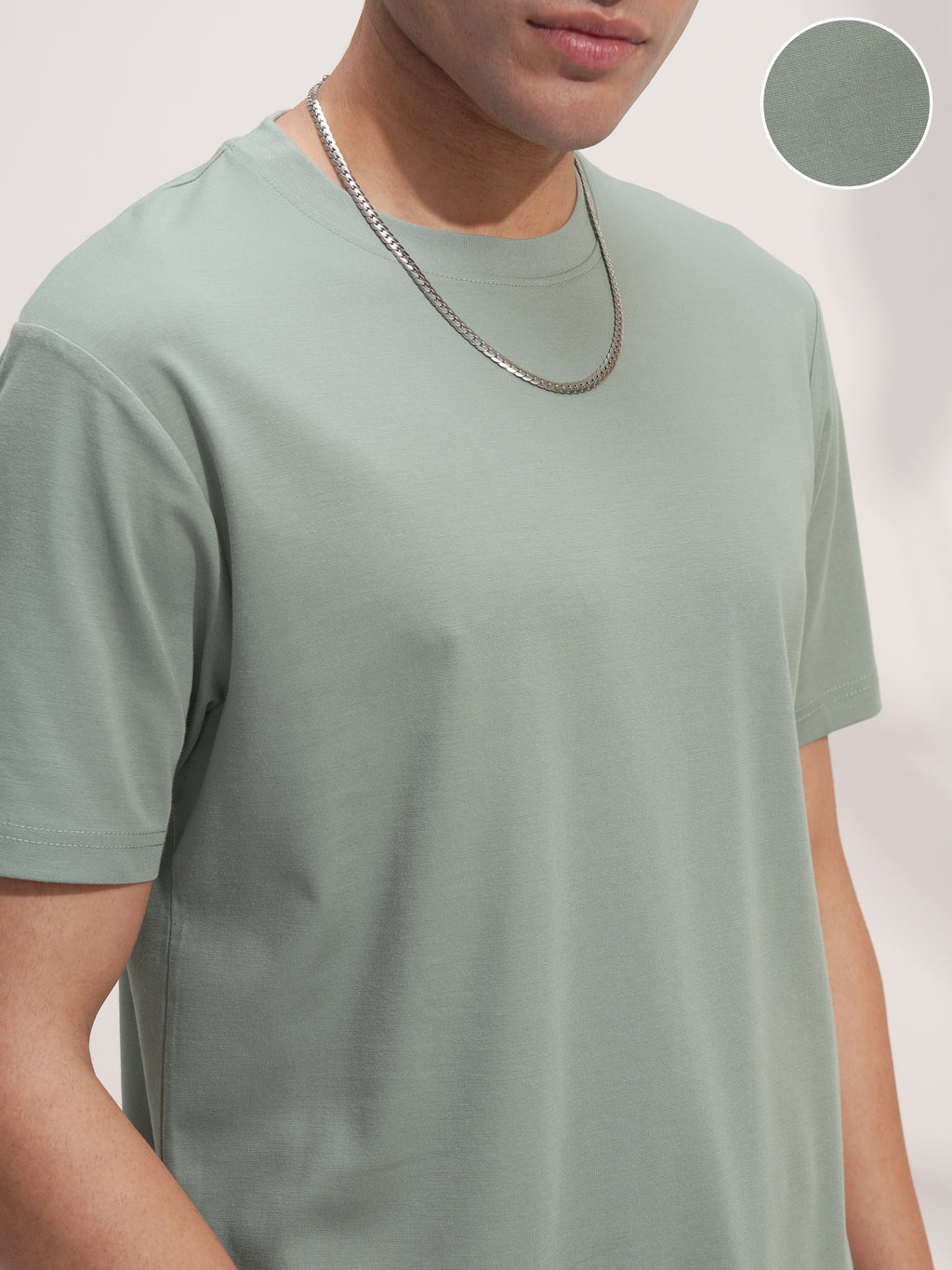 Highlander Men Green Solid Round Neck T-Shirt - Green - Image 5