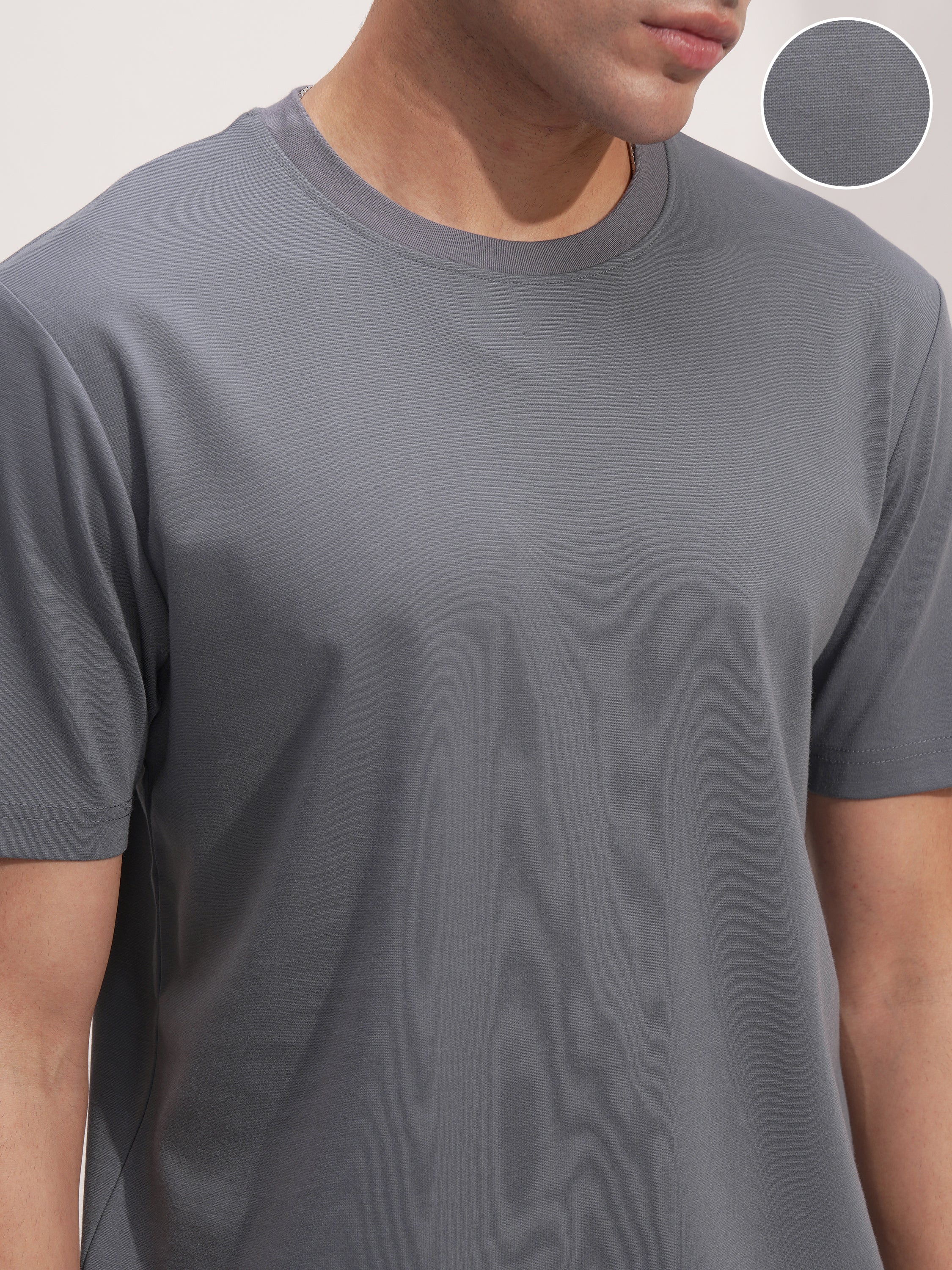 Highlander Men Grey Solid Round Neck T-Shirt - Grey - Image 5