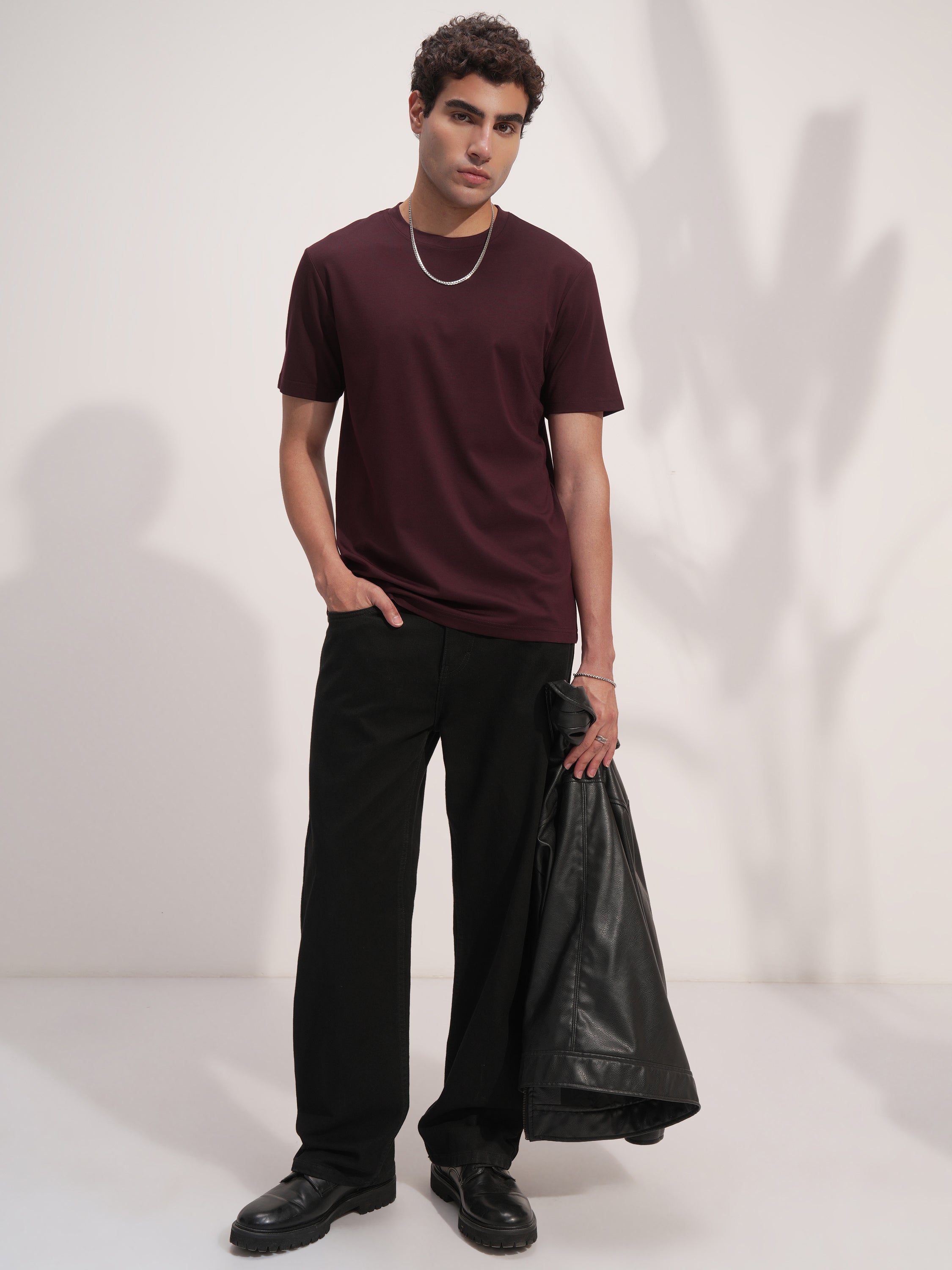 Highlander Men Maroon Solid Round Neck T-Shirt - Maroon - Image 2