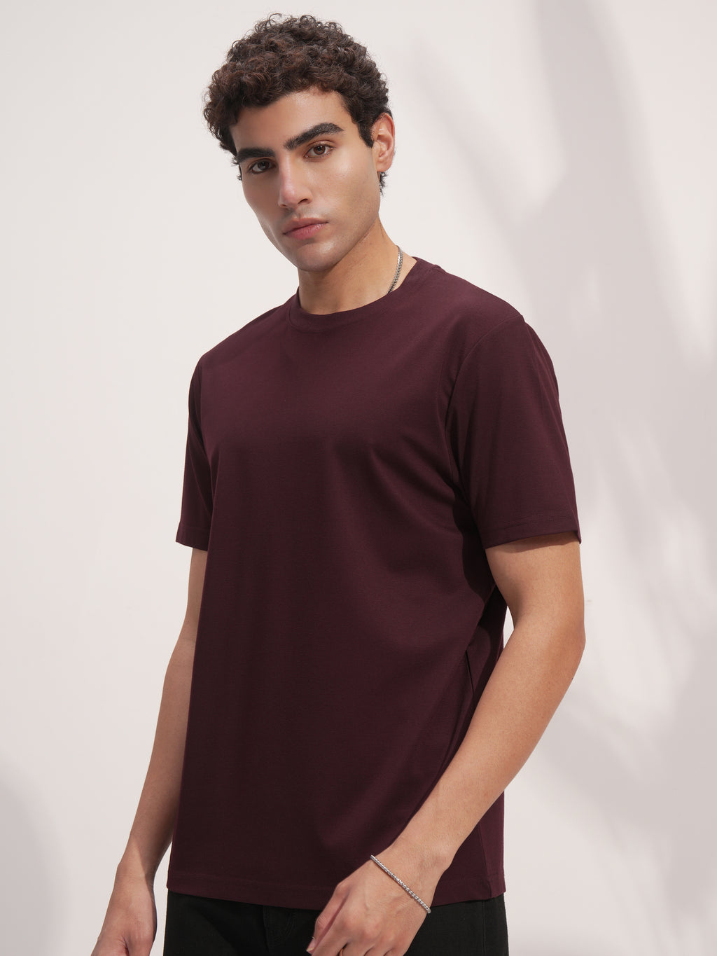 Highlander Men Maroon Solid Round Neck T-Shirt - Maroon - Image 4