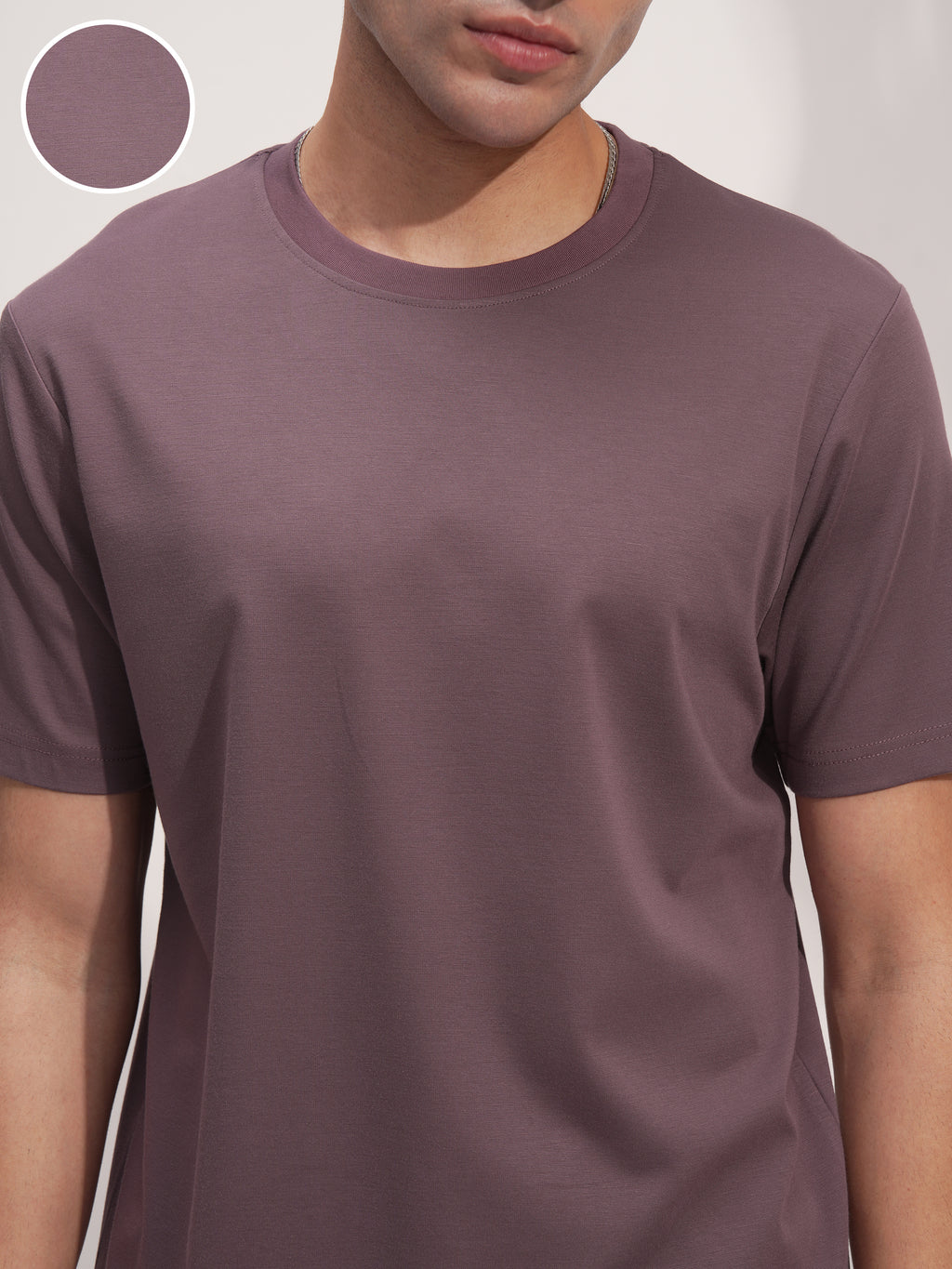 Highlander Men Purple Solid Round Neck T-Shirt - Purple - Image 5