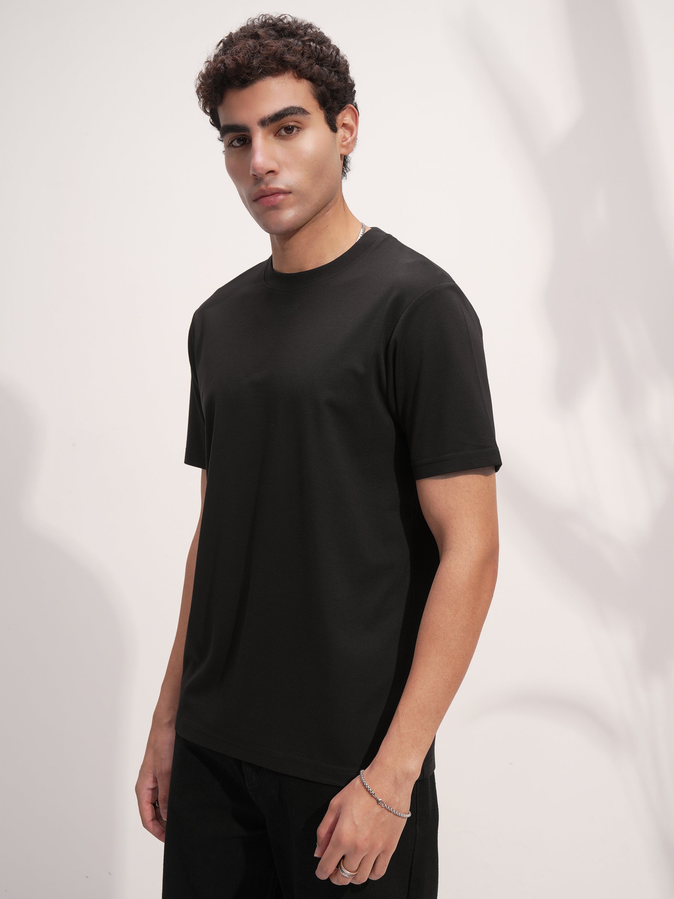 Highlander Men Black Solid Round Neck T-Shirt - Black - Image 4