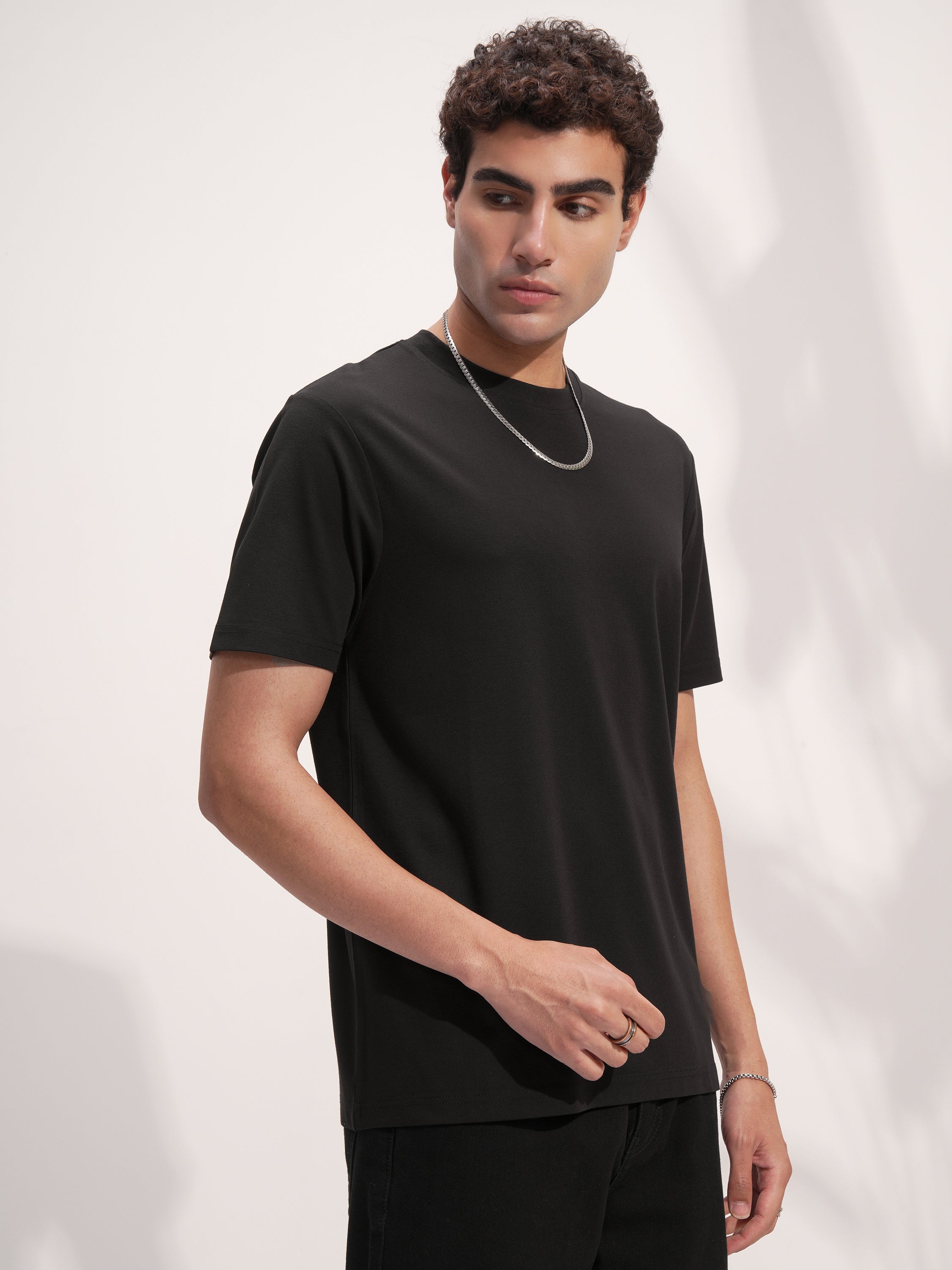Highlander Men Black Solid Round Neck T-Shirt - Black - Image 6