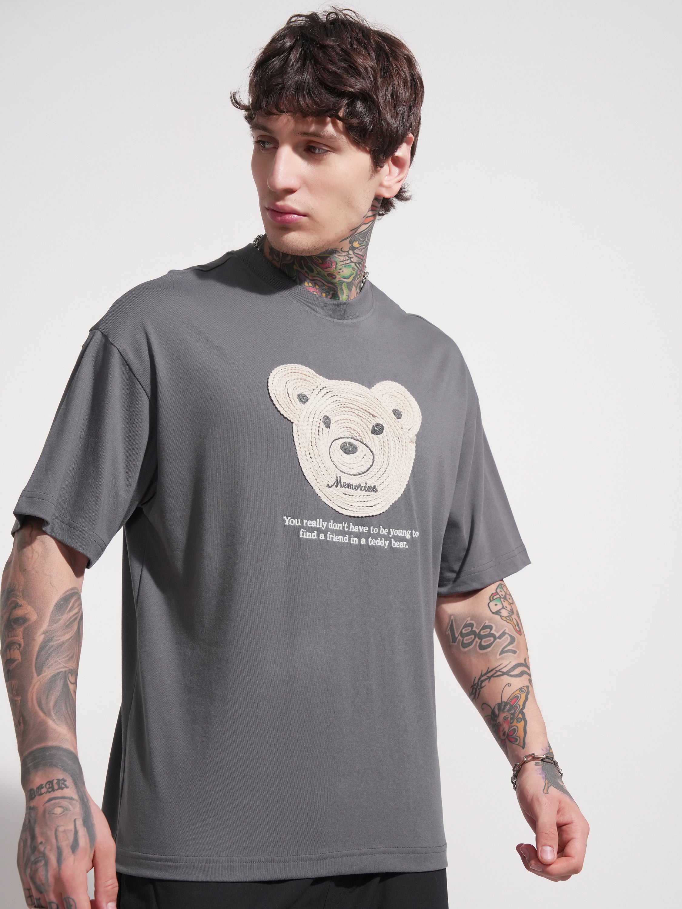 Highlander Men Grey Applique Round Neck Oversized Fit T-Shirt - Grey - Image 6