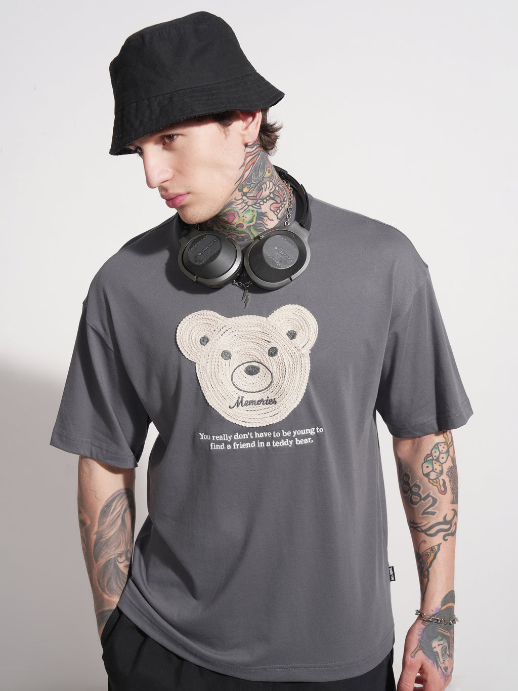Highlander Men Grey Applique Round Neck Oversized Fit T-Shirt - Grey - Image 7