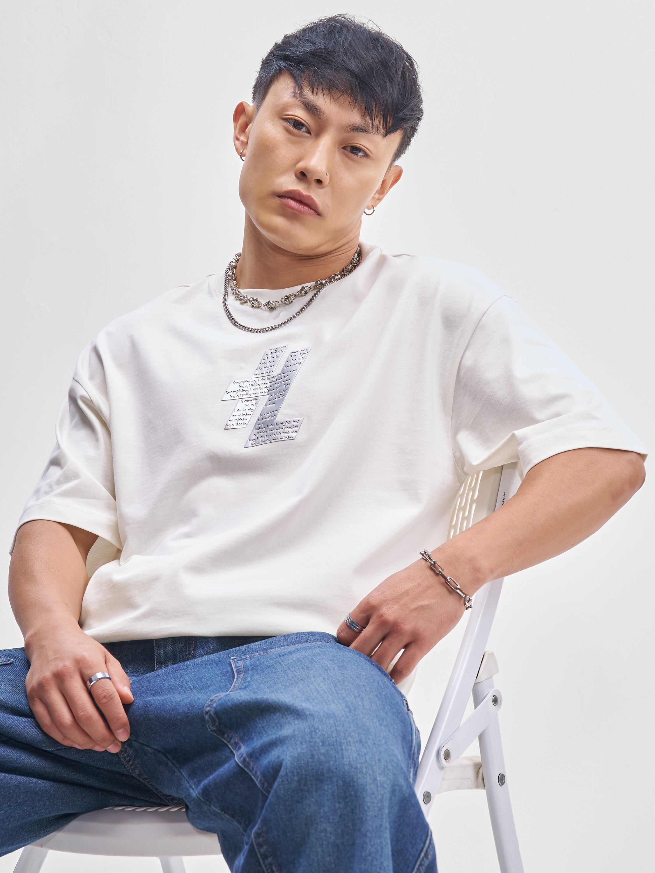 Highlander Men Off White Printed Round Neck Oversized Fit T-Shirt - Off White - Image 3