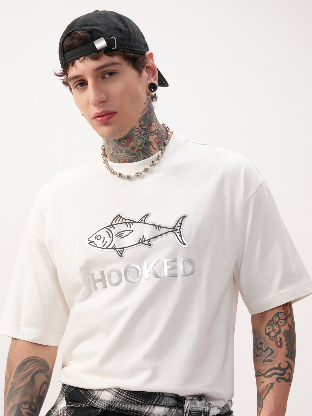 Highlander Men Off White Printed Round Neck Oversized Fit T-Shirt - Off White - Image 1