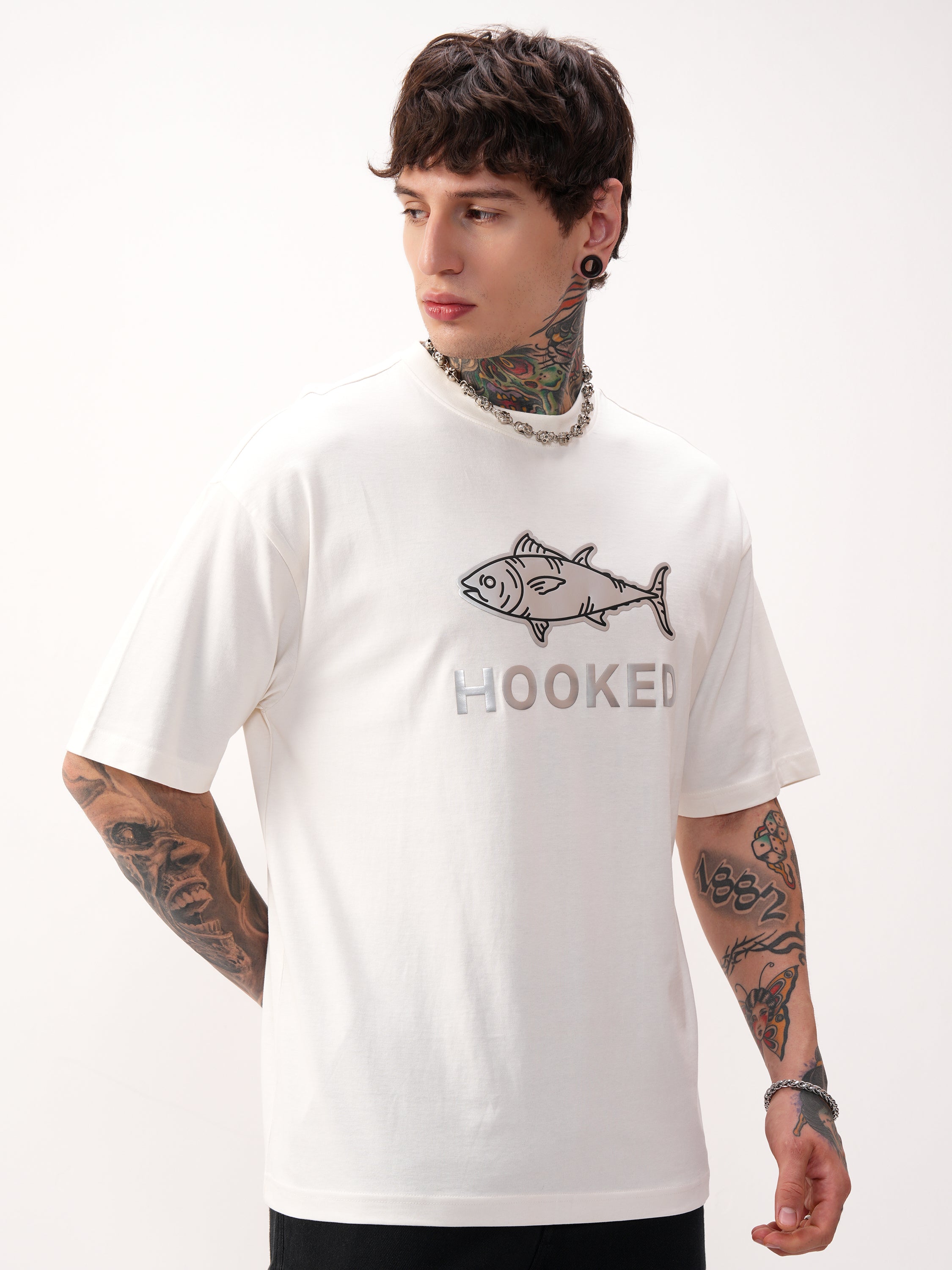 Highlander Men Off White Printed Round Neck Oversized Fit T-Shirt - Off White - Image 6